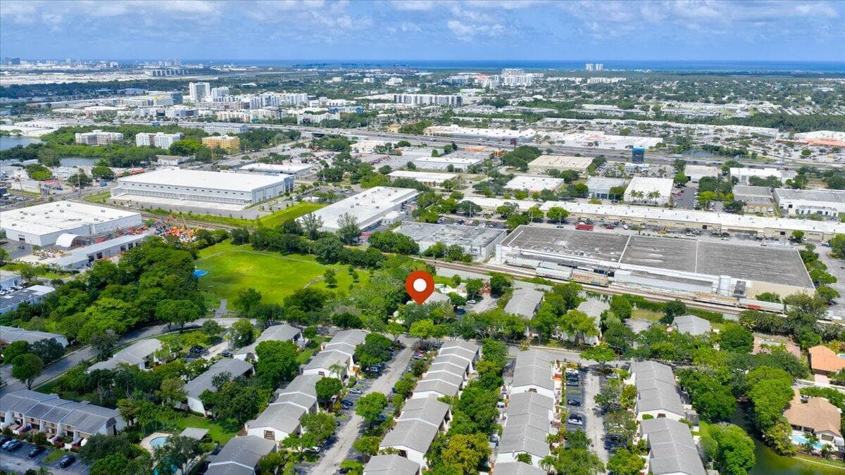 2999 Oaktree Lane 343, Hollywood, FL 33021 — photo 62 of 62