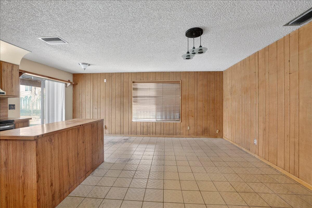 4240 NW 74th Avenue, Lauderhill, FL 33319 — photo 13 of 27