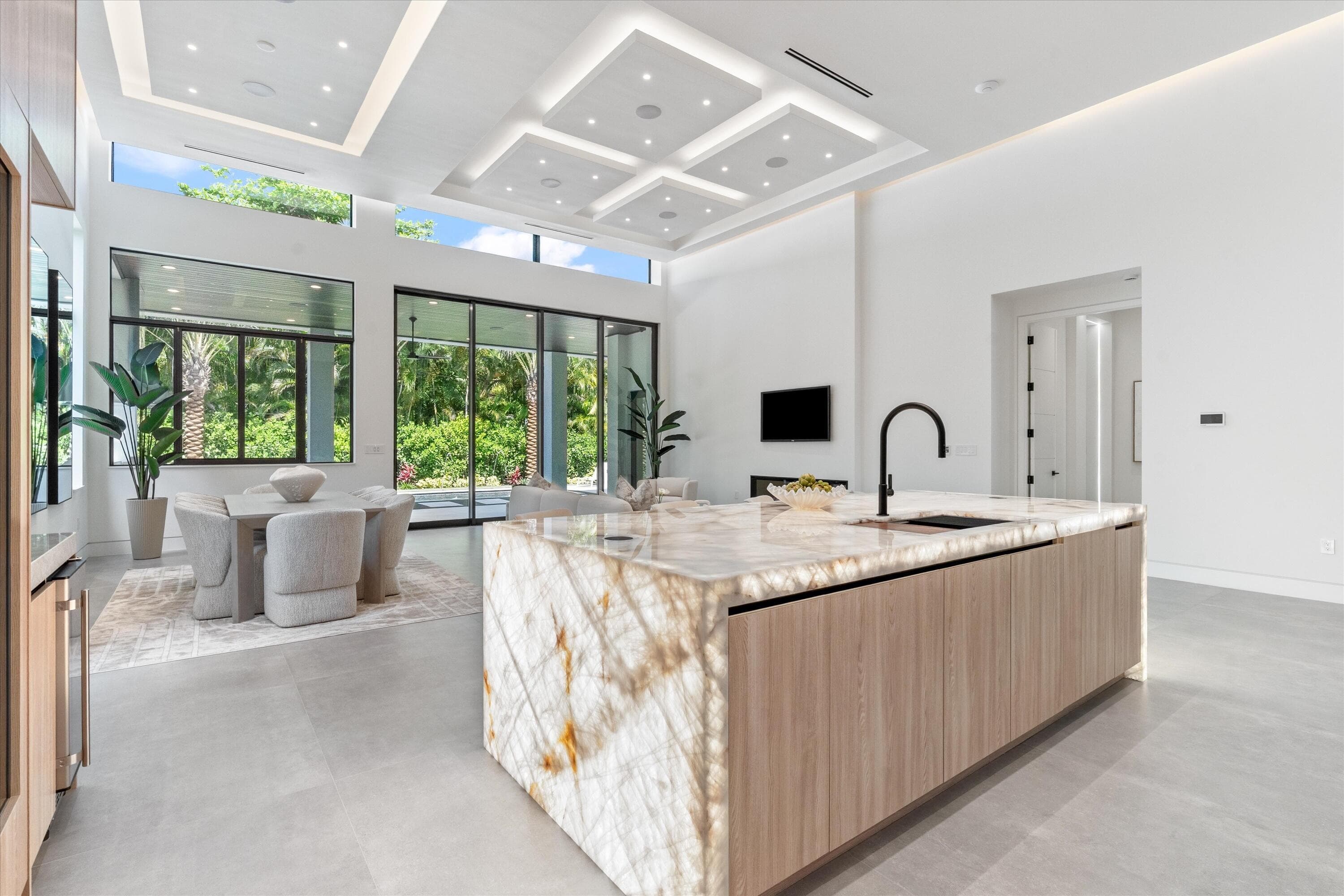 505 SE Atlantic Drive, Lantana, FL 33462 — photo 15 of 53