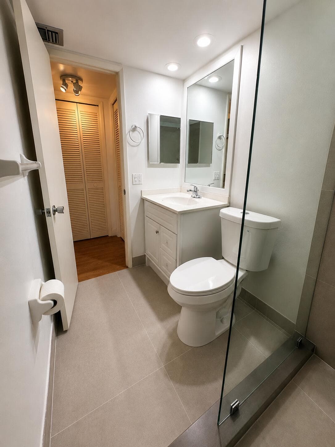 4200 Oaks Terrace 104, Pompano Beach, FL 33069 — photo 8 of 19