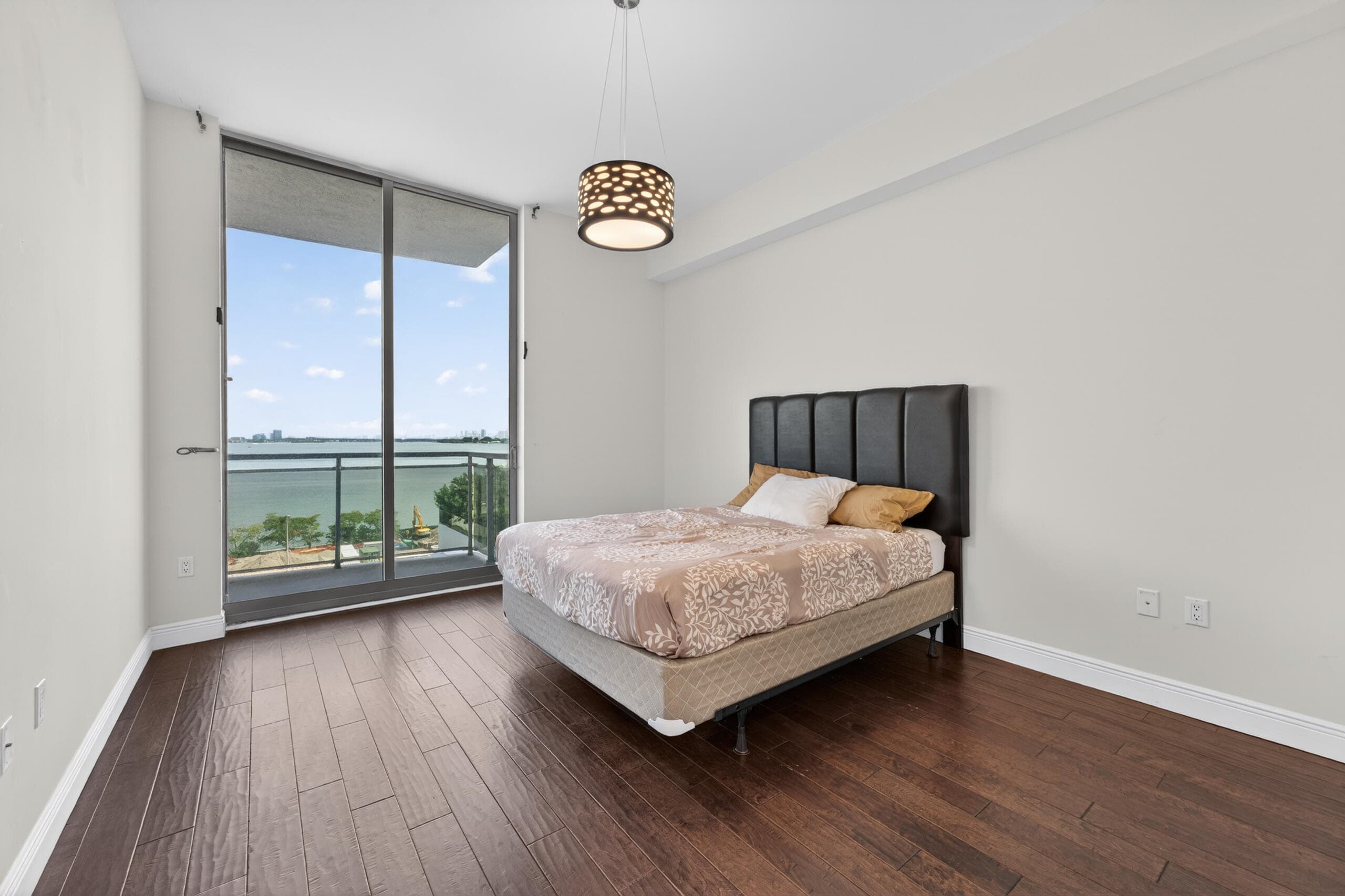 7901 Hispanola Avenue 807, North Bay Village, FL 33141 — photo 17 of 26