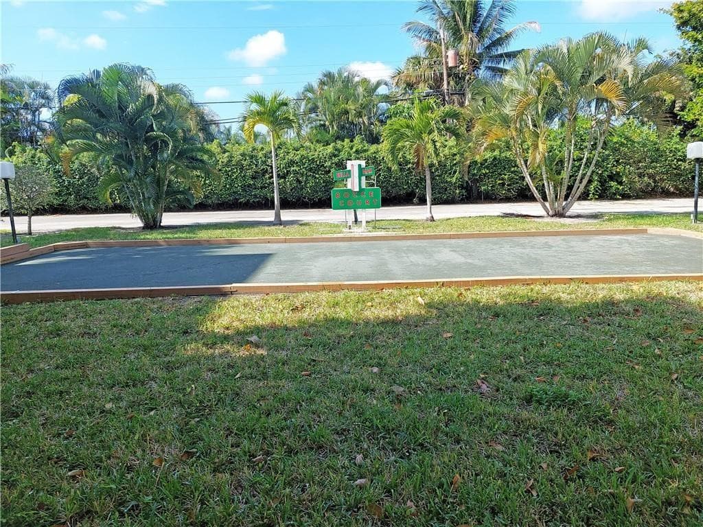 367 S Federal Highway B103, Deerfield Beach, FL 33441 — photo 25 of 34