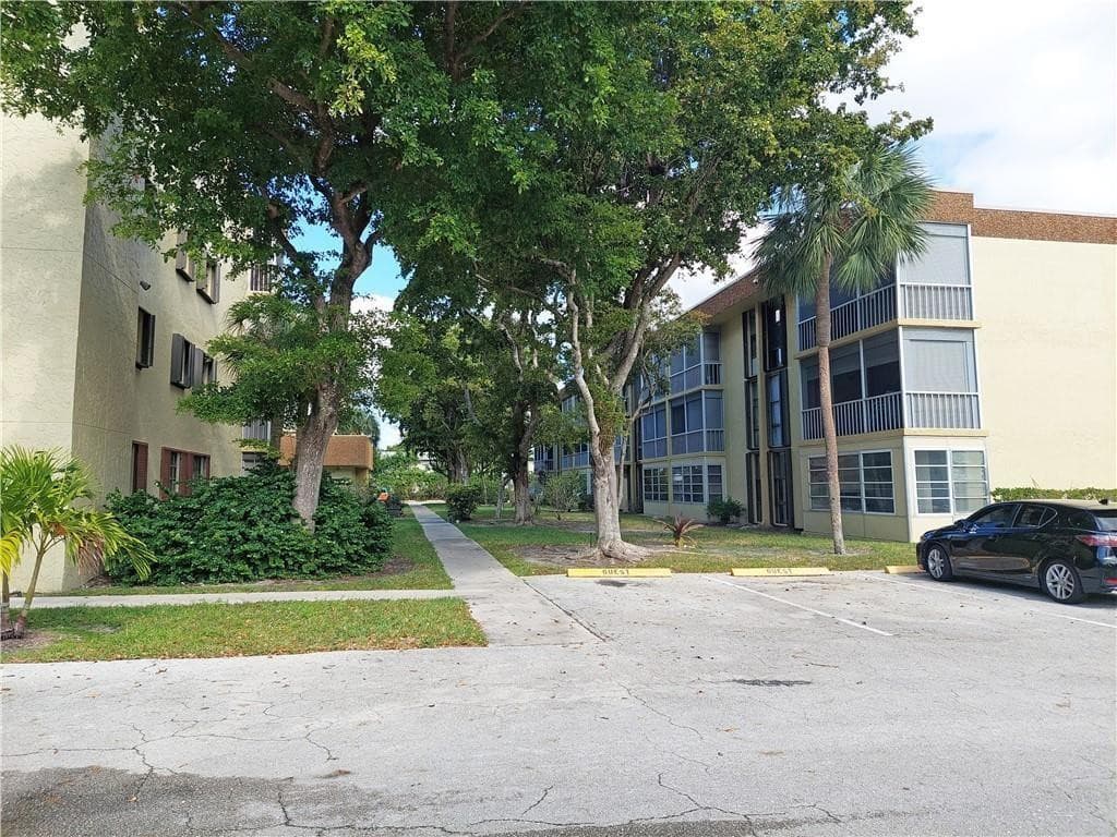 367 S Federal Highway B103, Deerfield Beach, FL 33441 — photo 27 of 34