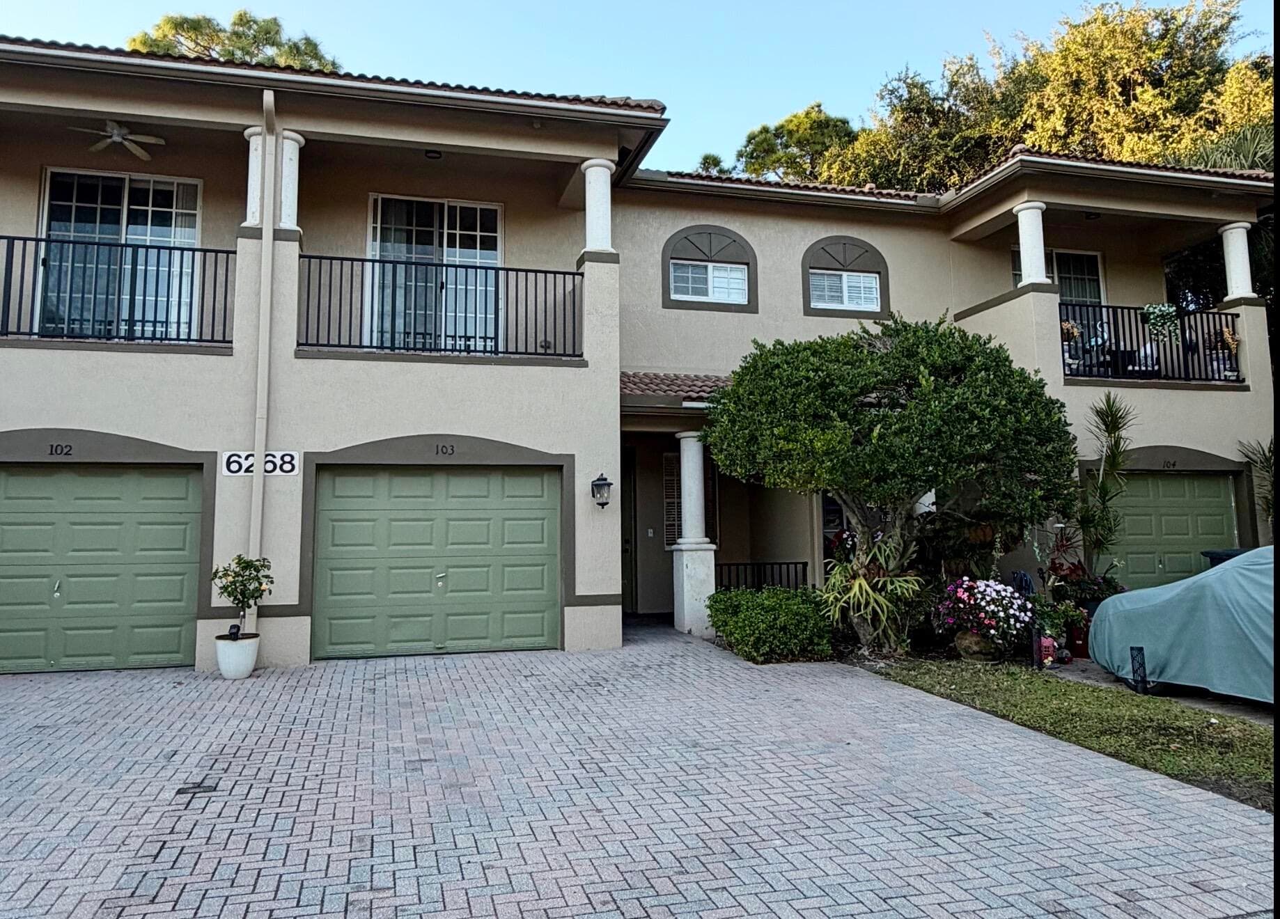 6268 S Military Trail 103, Lake Worth, FL 33463 — photo 1 of 39