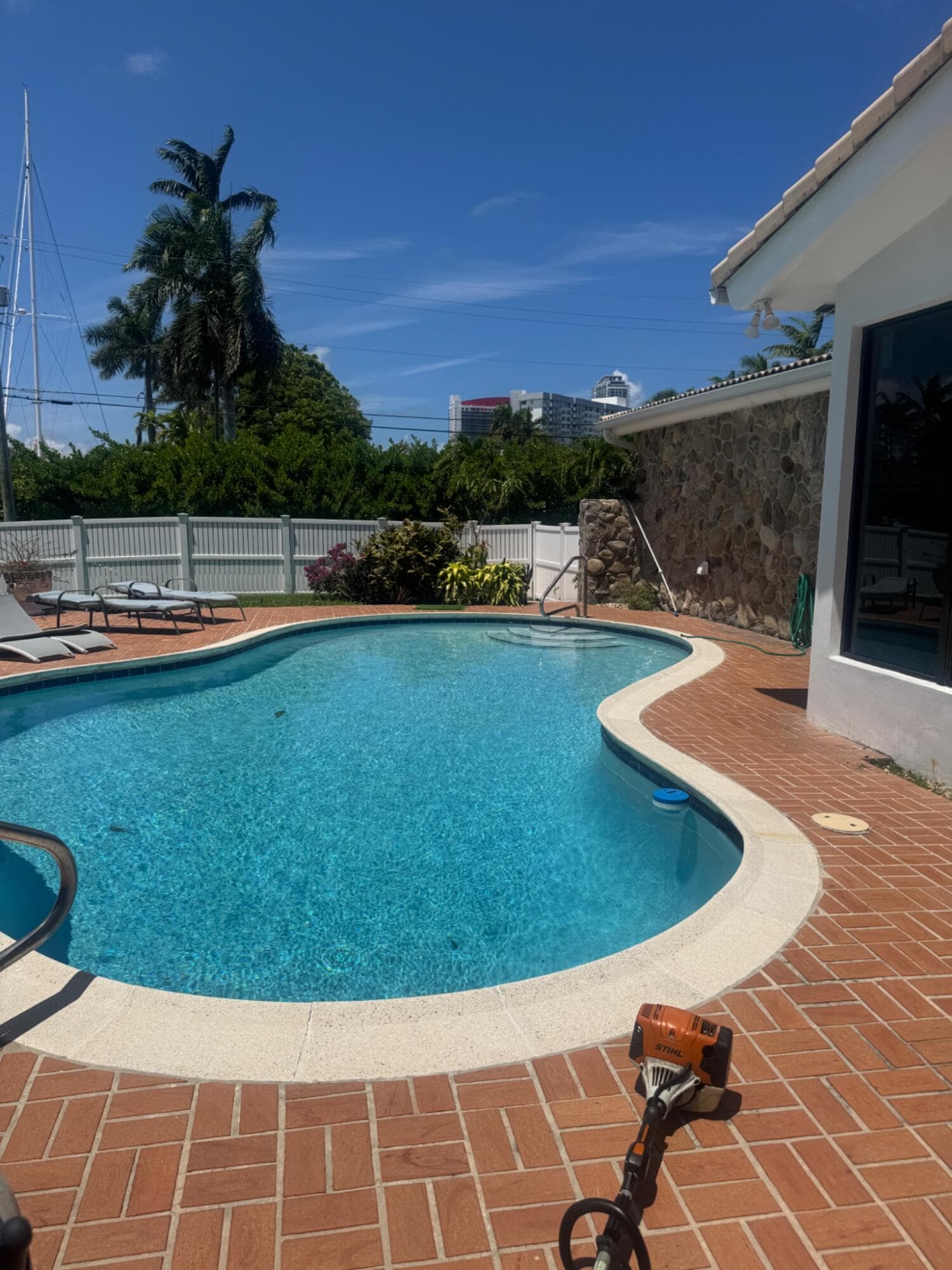 600 Hibiscus Drive, Hallandale Beach, FL 33009 — photo 5 of 23