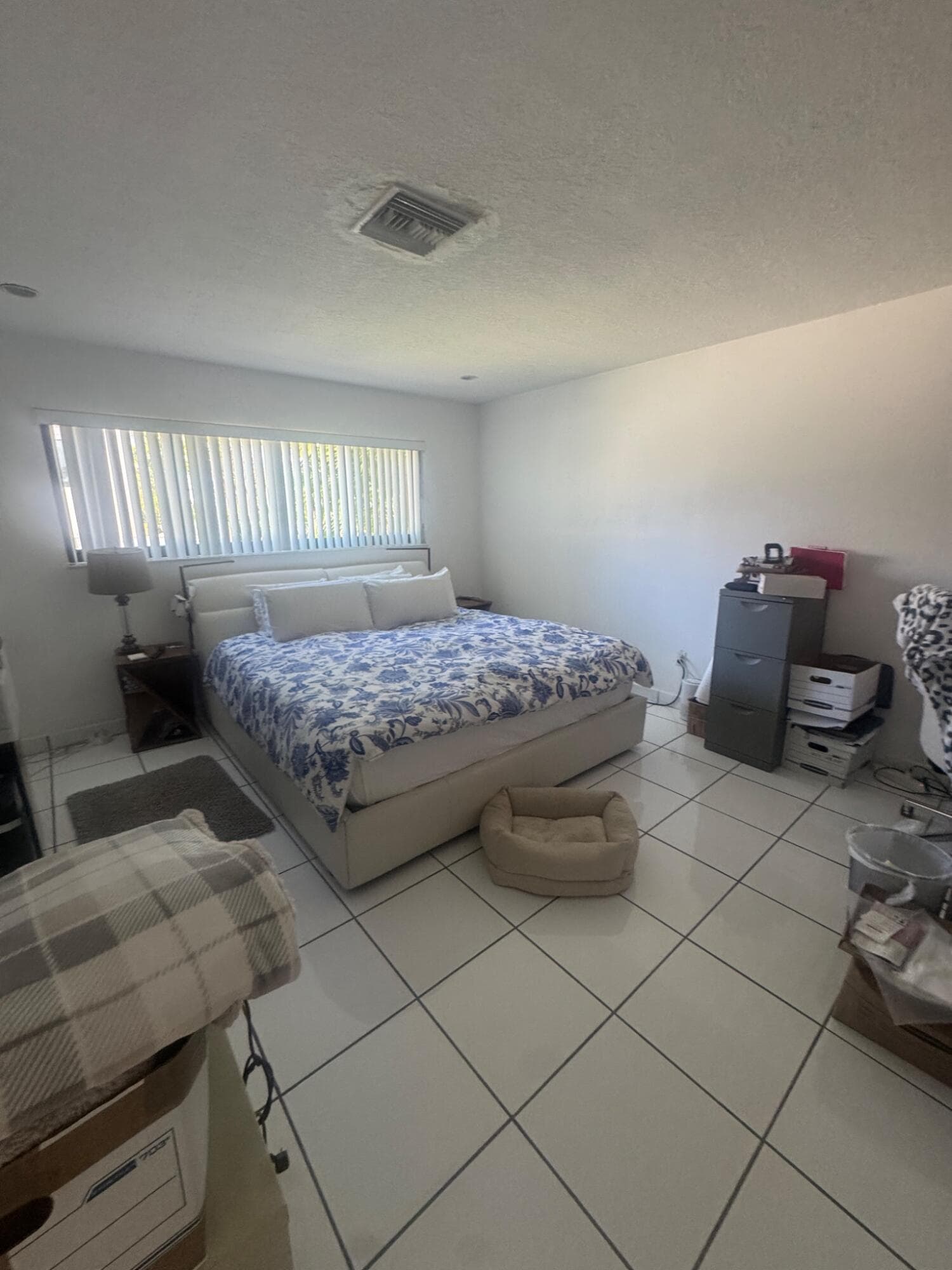 600 Hibiscus Drive, Hallandale Beach, FL 33009 — photo 17 of 23