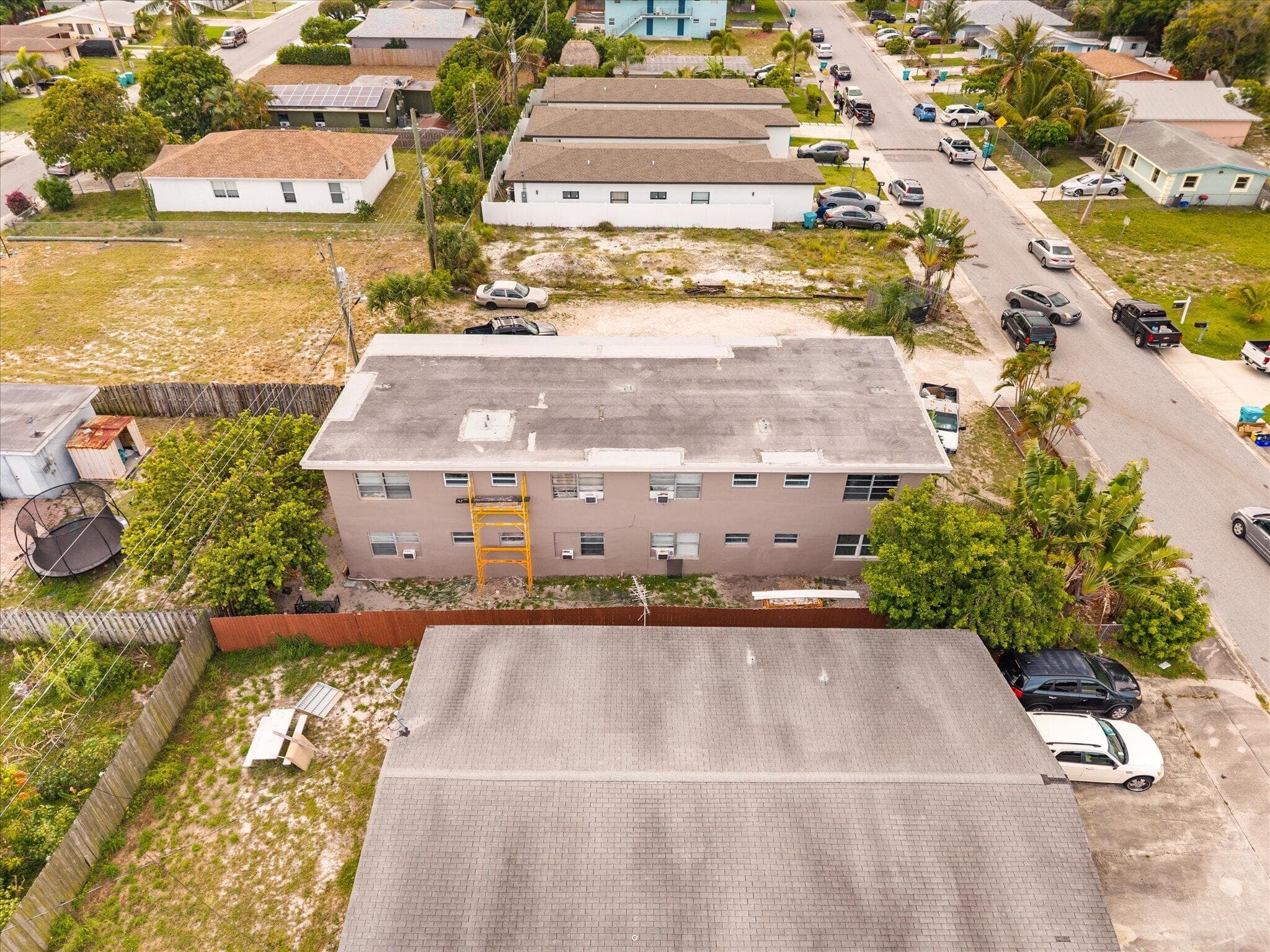 526 NW 12th Avenue, Boynton Beach, FL — photo 18 of 26