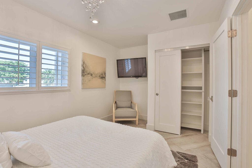 713 Forsyth Street, Boca Raton, FL 33487 — photo 31 of 39