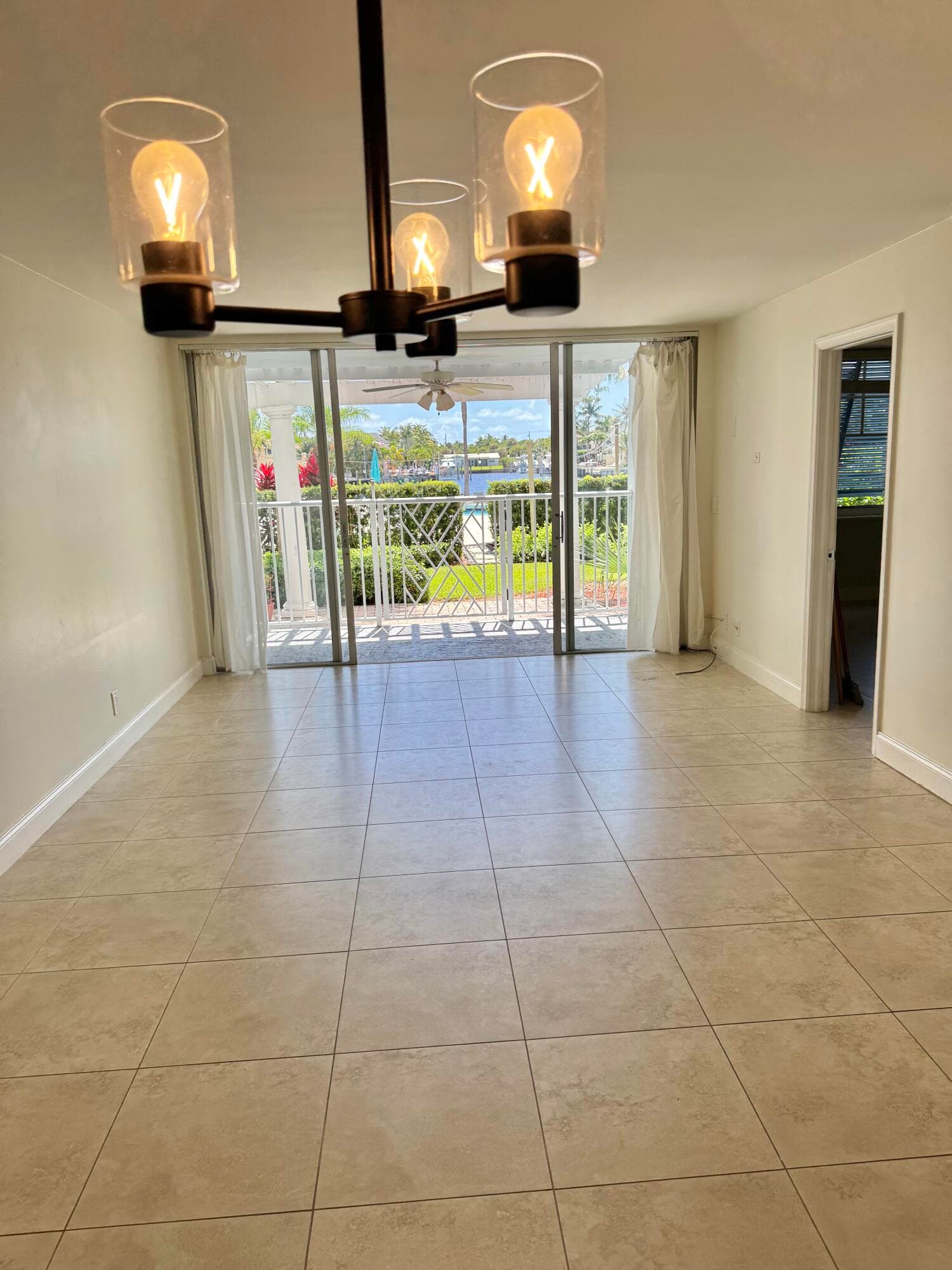 651 E Woolbright Road 103, Boynton Beach, FL 33435 — photo 5 of 26