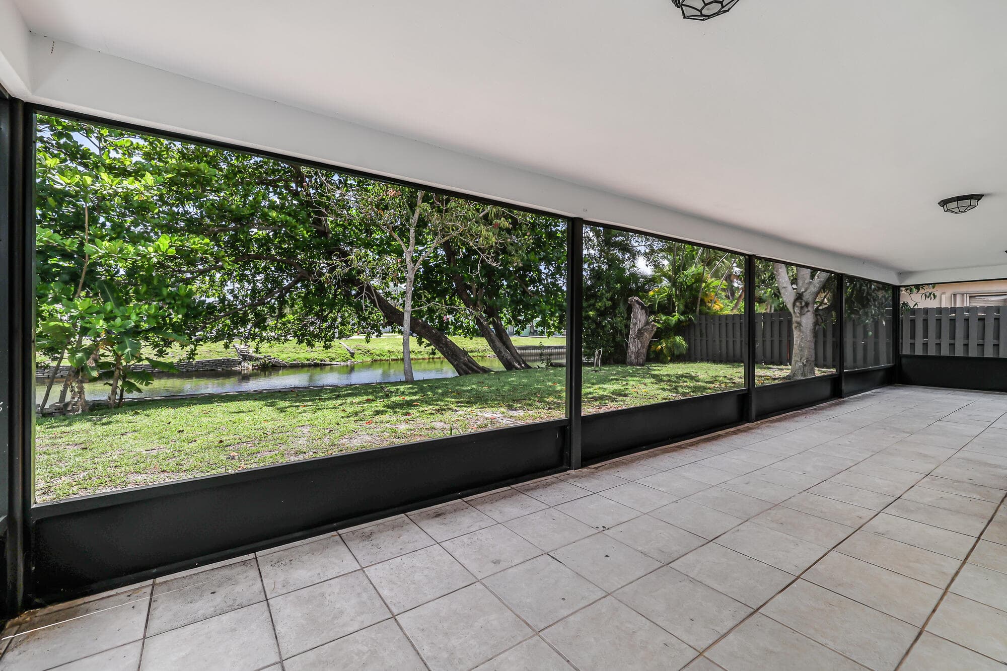 2000 SW 28th Avenue, Fort Lauderdale, FL 33312 — photo 25 of 36