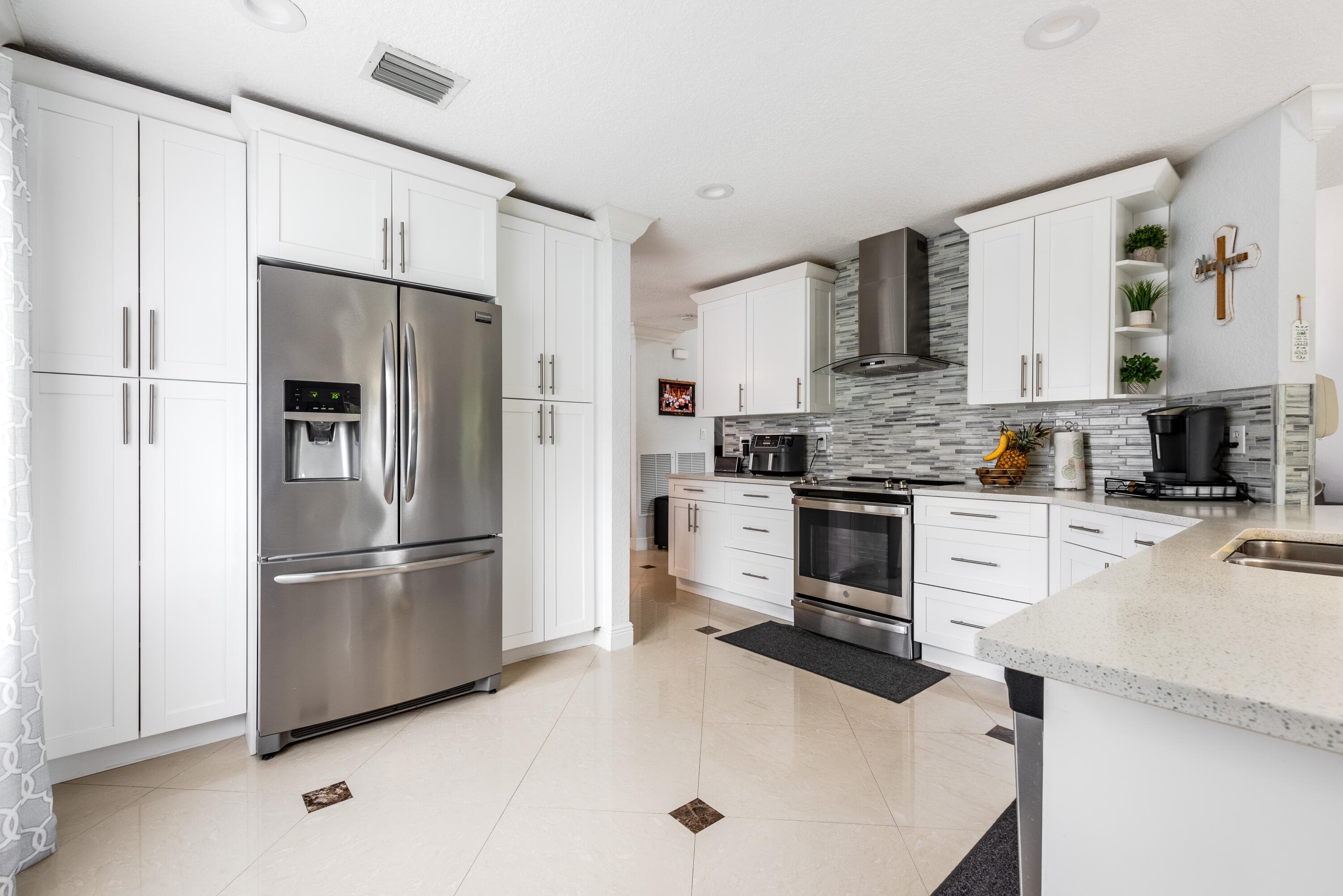 622 S Peppergrass Run S, Royal Palm Beach, FL 33411 — photo 9 of 43