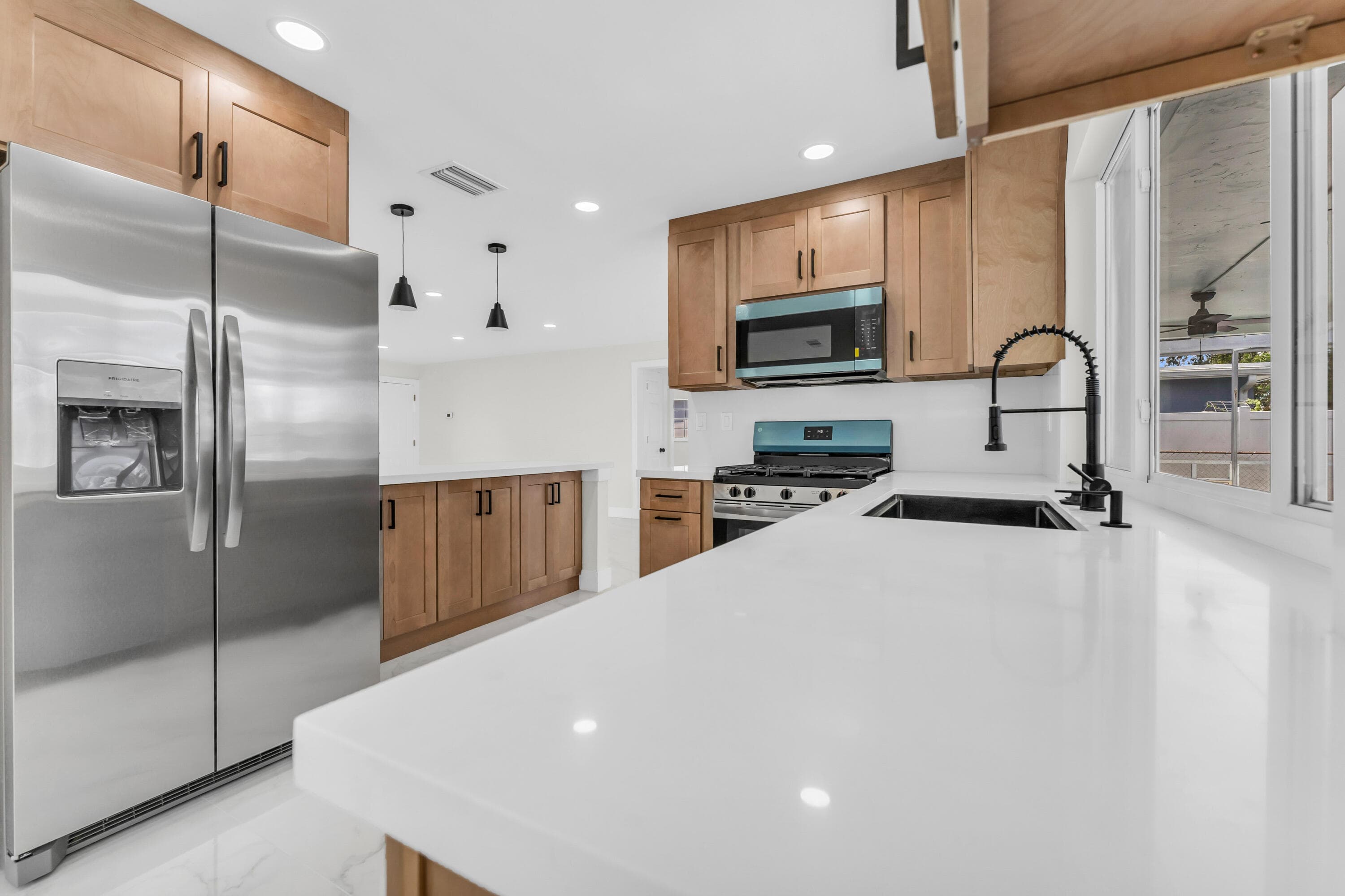 9351 NW 20th Place, Sunrise, FL 33322 — photo 13 of 46