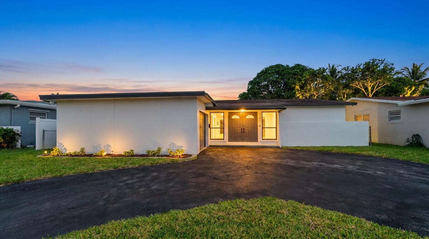 9351 NW 20th Place, Sunrise, FL 33322 — photo 1 of 46