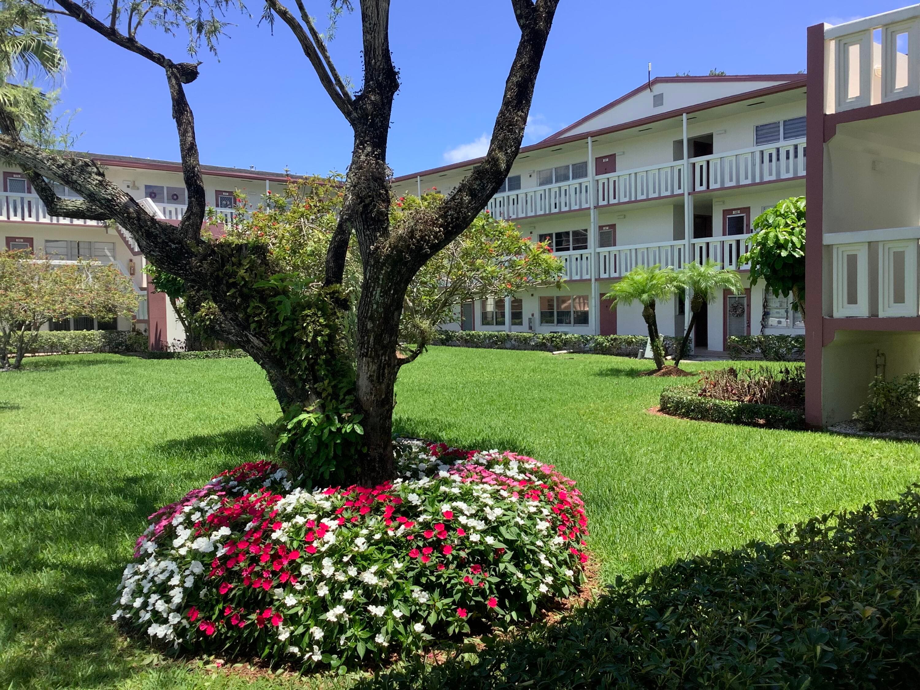 560 Fanshaw 560, Boca Raton, FL 33434 — photo