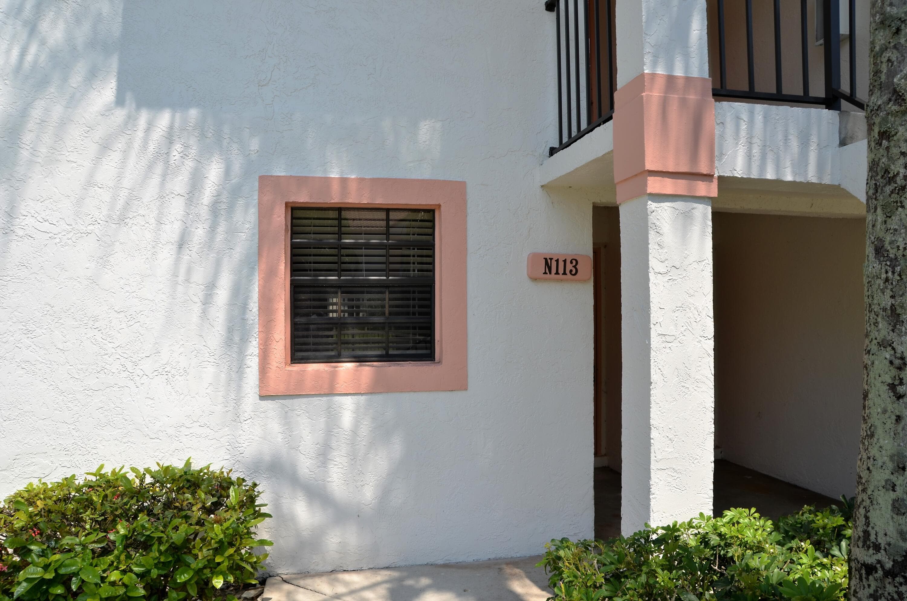 320 Norwood Terrace 113, Boca Raton, FL 33431 — photo 2 of 43