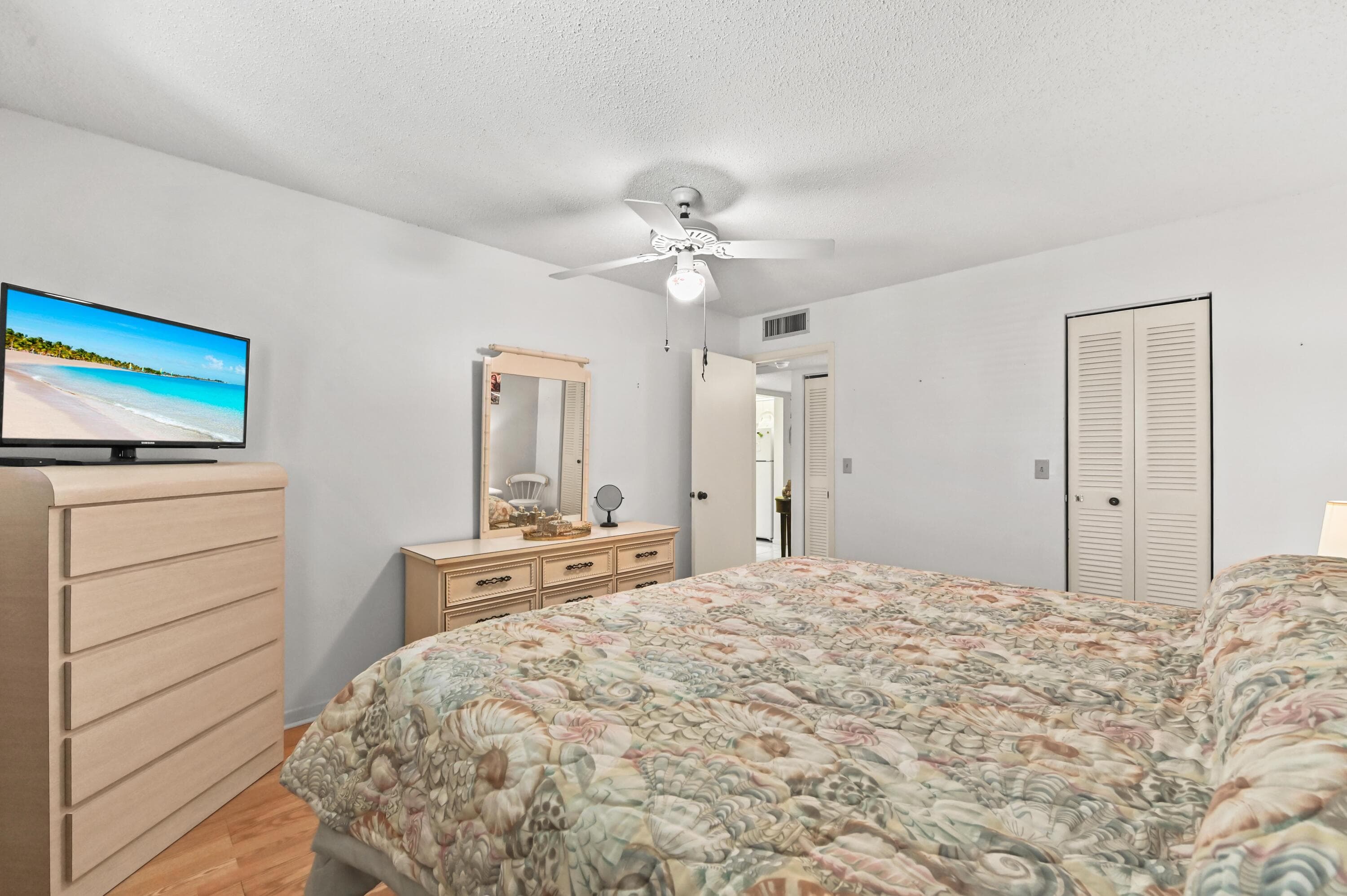 701 Lori Drive 202, Palm Springs, FL 33461 — photo 14 of 18