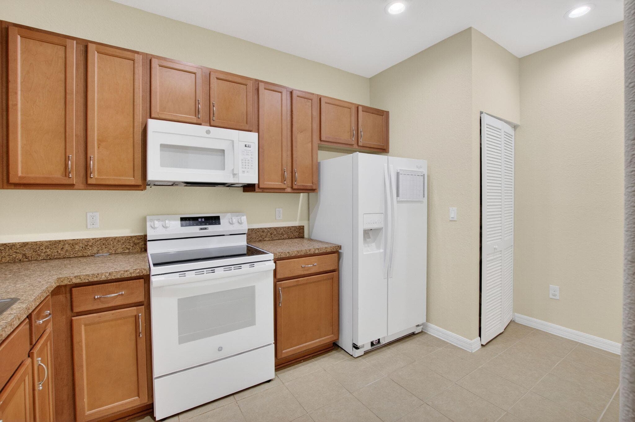 340 Lake Monterey Circle, Boynton Beach, FL 33426 — photo 23 of 50