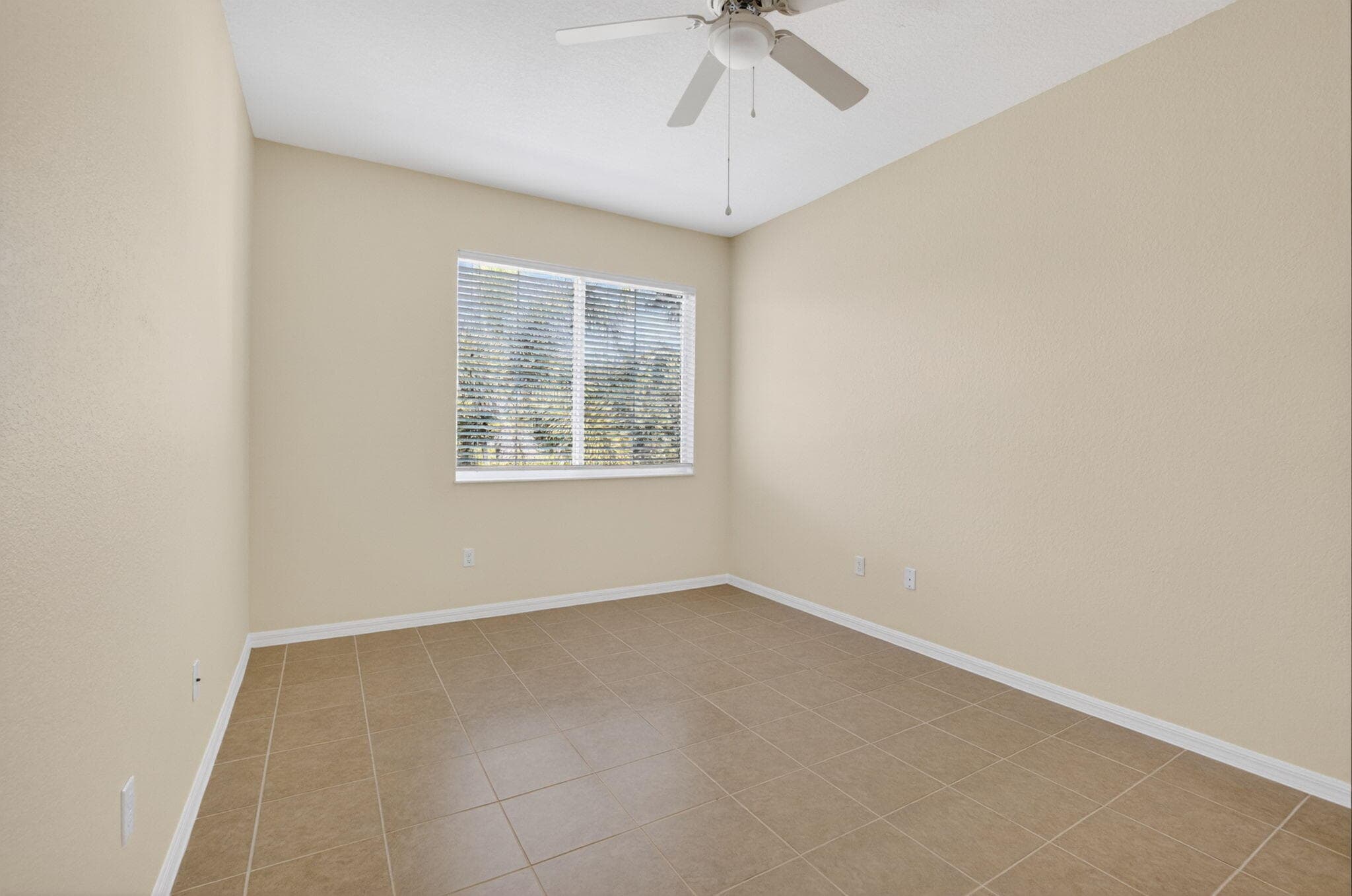 340 Lake Monterey Circle, Boynton Beach, FL 33426 — photo 32 of 50