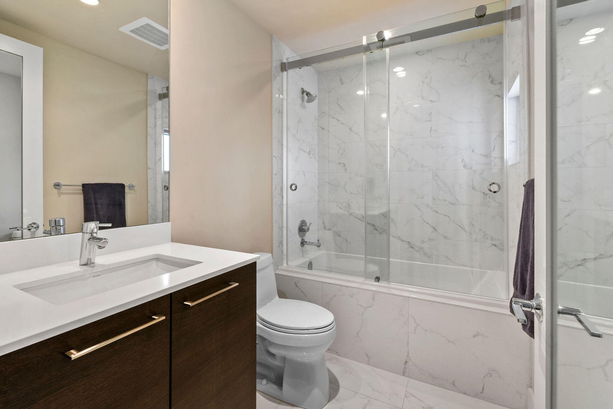 1 Water Club Way 1602, North Palm Beach, FL 33408 — photo 25 of 50