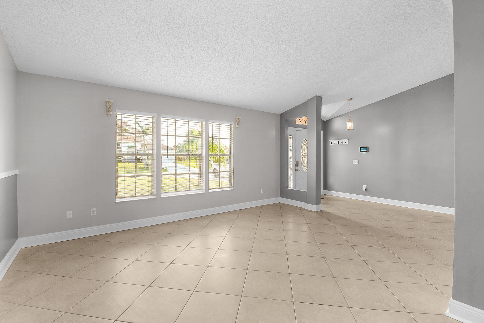 3087 SE Galt Circle, Port St. Lucie, FL 34984 — photo 4 of 50
