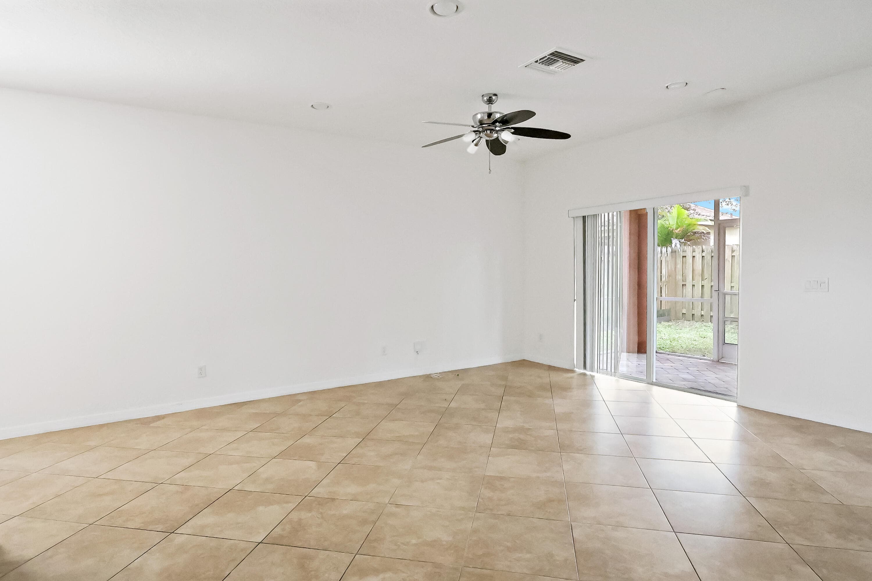 9323 Breakers Row, Fort Pierce, FL 34945 — photo 12 of 34