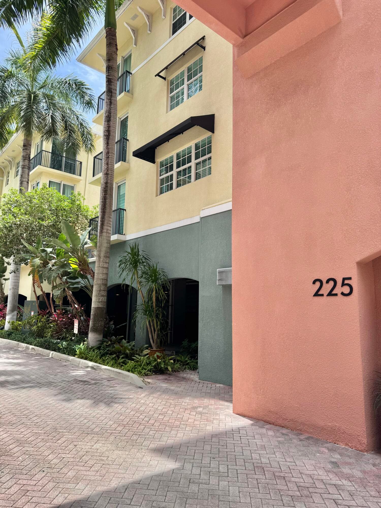 225 NE 1st Street 405, Delray Beach, FL 33444 — photo 21 of 23