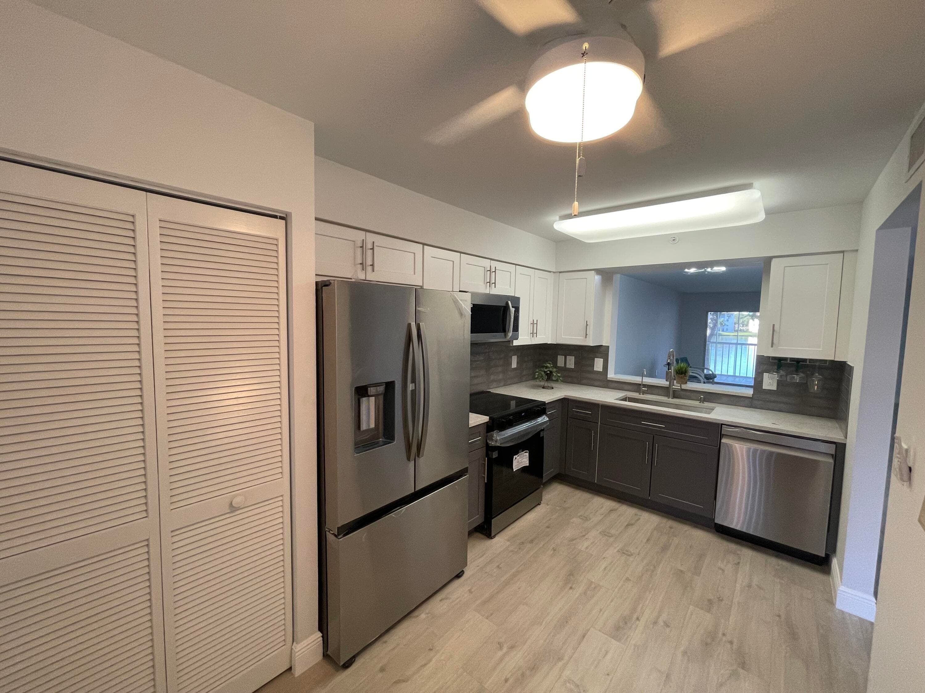 14111 Royal Vista Drive 202, Delray Beach, FL 33484 — photo 4 of 43