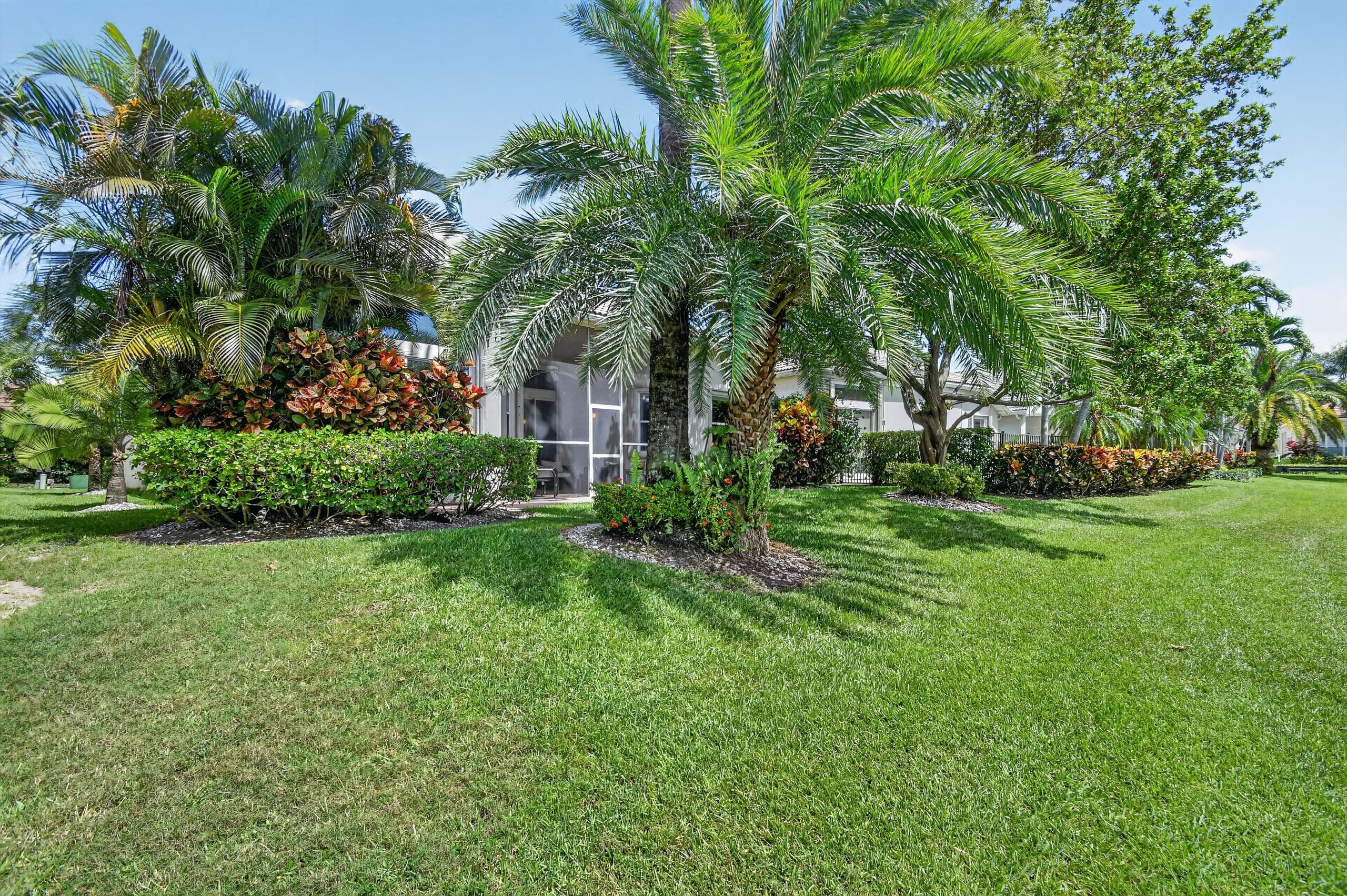 109 Palm Circle, Atlantis, FL 33462 — photo 50 of 58