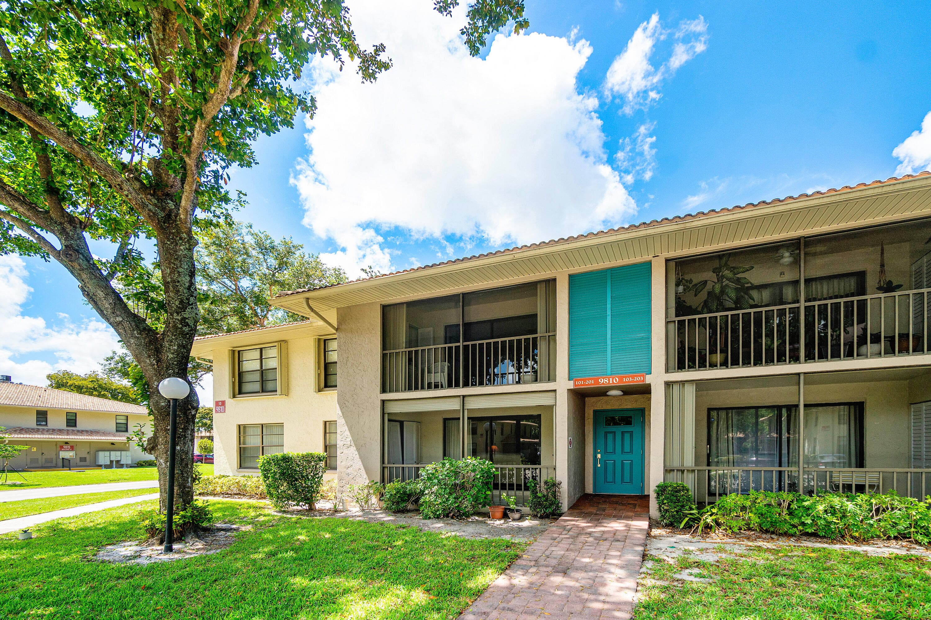 9810 Pineapple Tree Drive 101, Boynton Beach, FL 33436 — photo 1 of 25