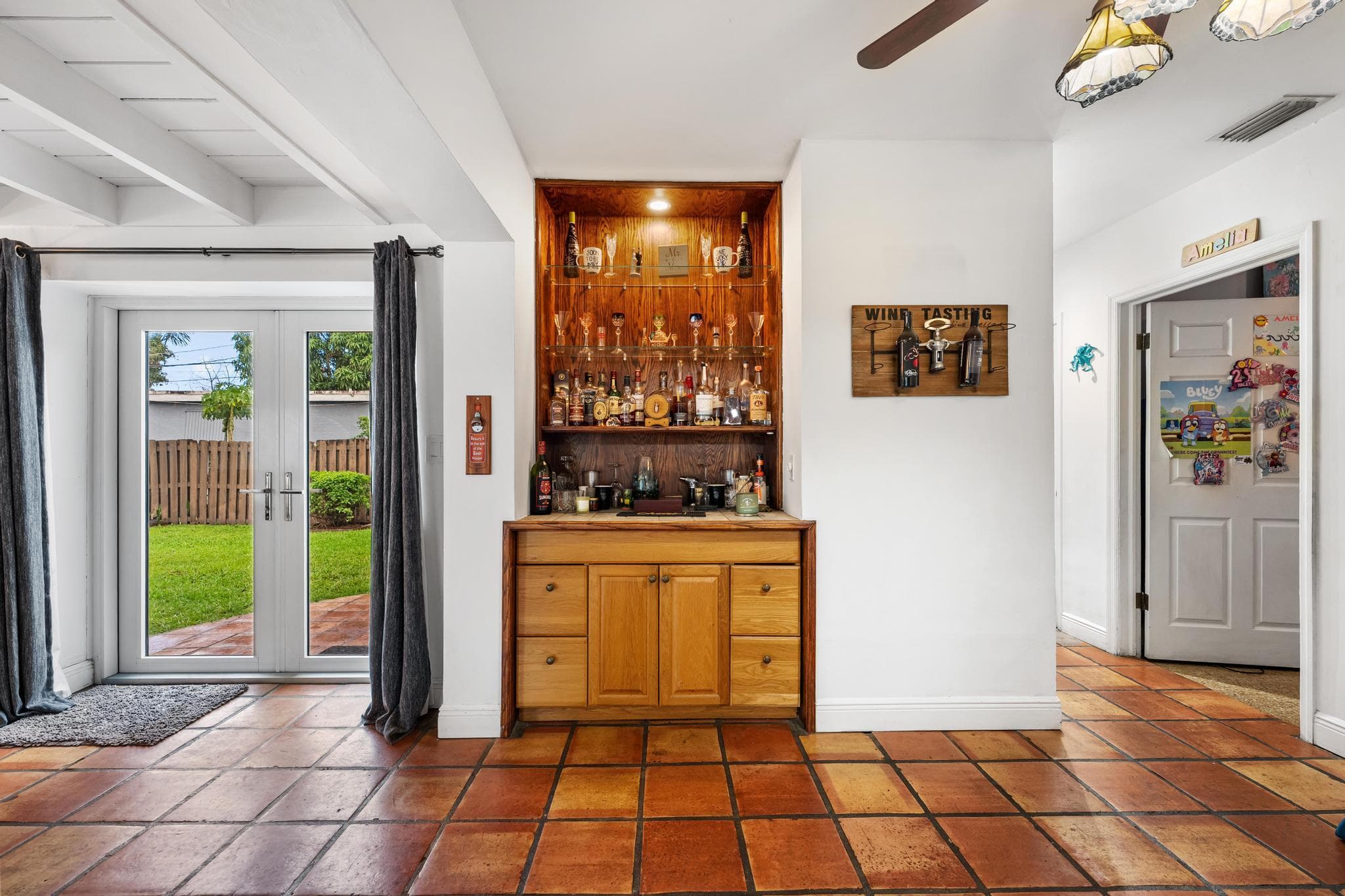 518 Minnesota Street, Lantana, FL 33462 — photo 10 of 37