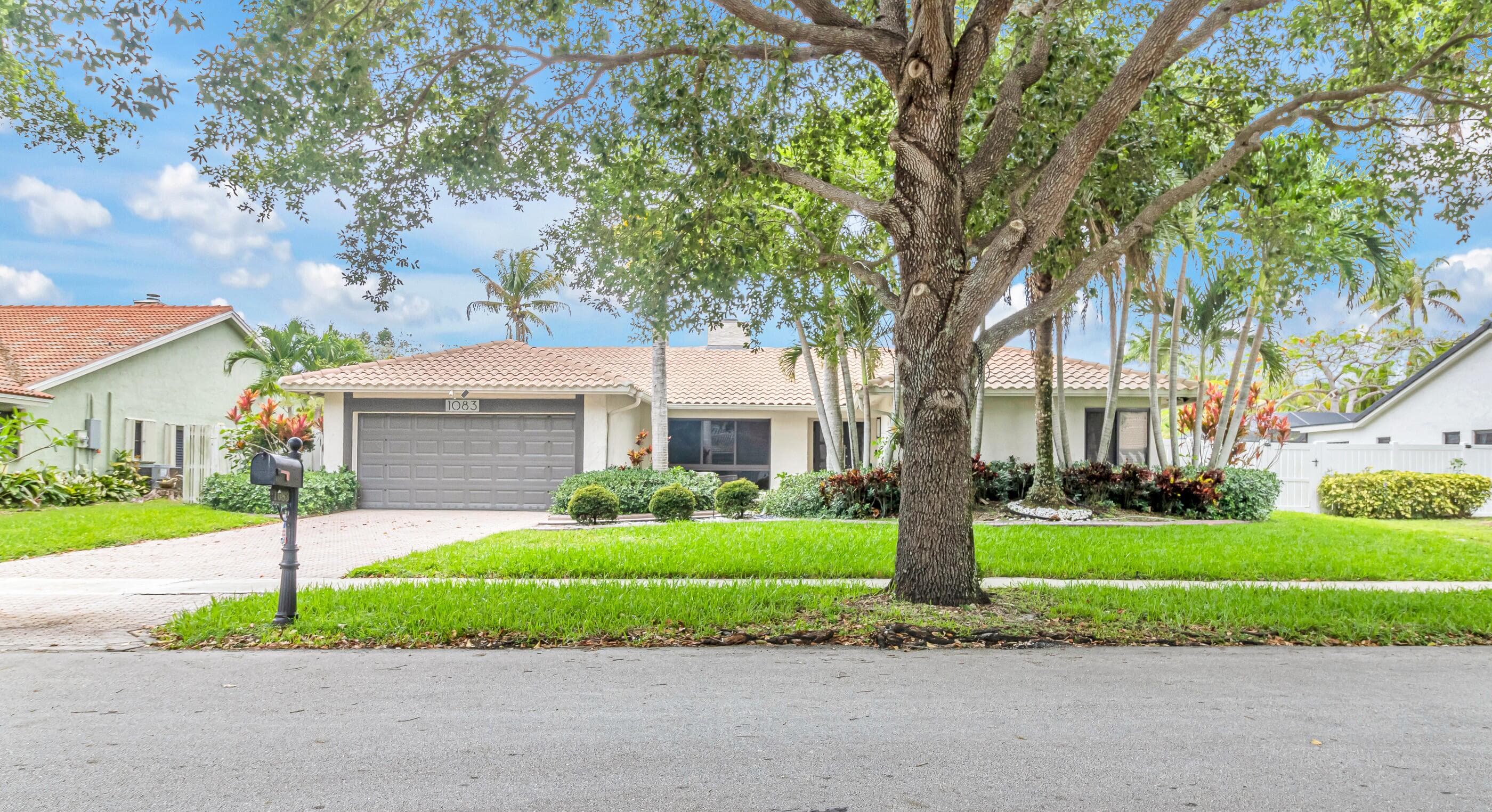 1083 NW 97th Avenue, Plantation, FL 33322 — photo 1 of 36