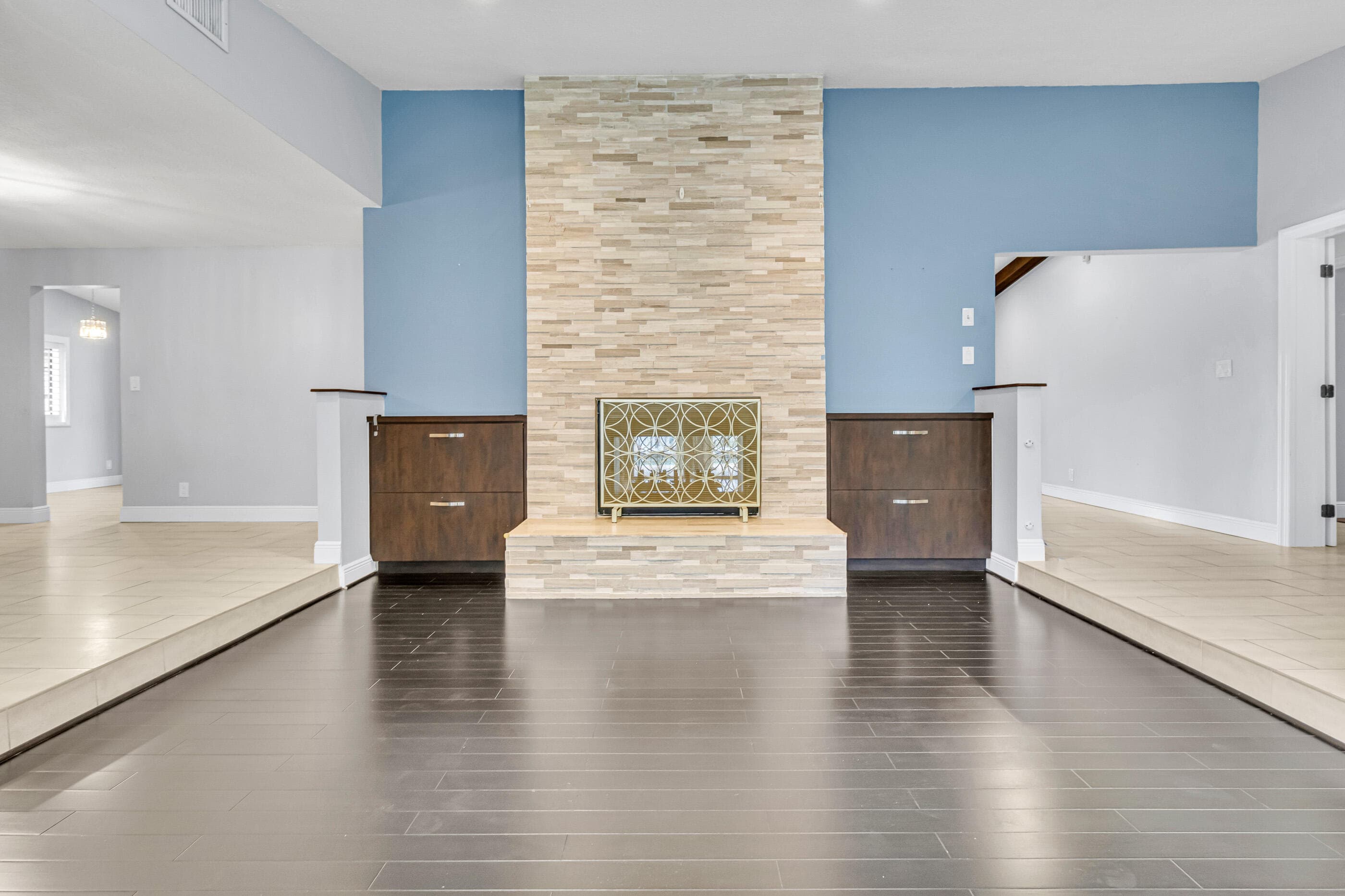 1083 NW 97th Avenue, Plantation, FL 33322 — photo 4 of 36