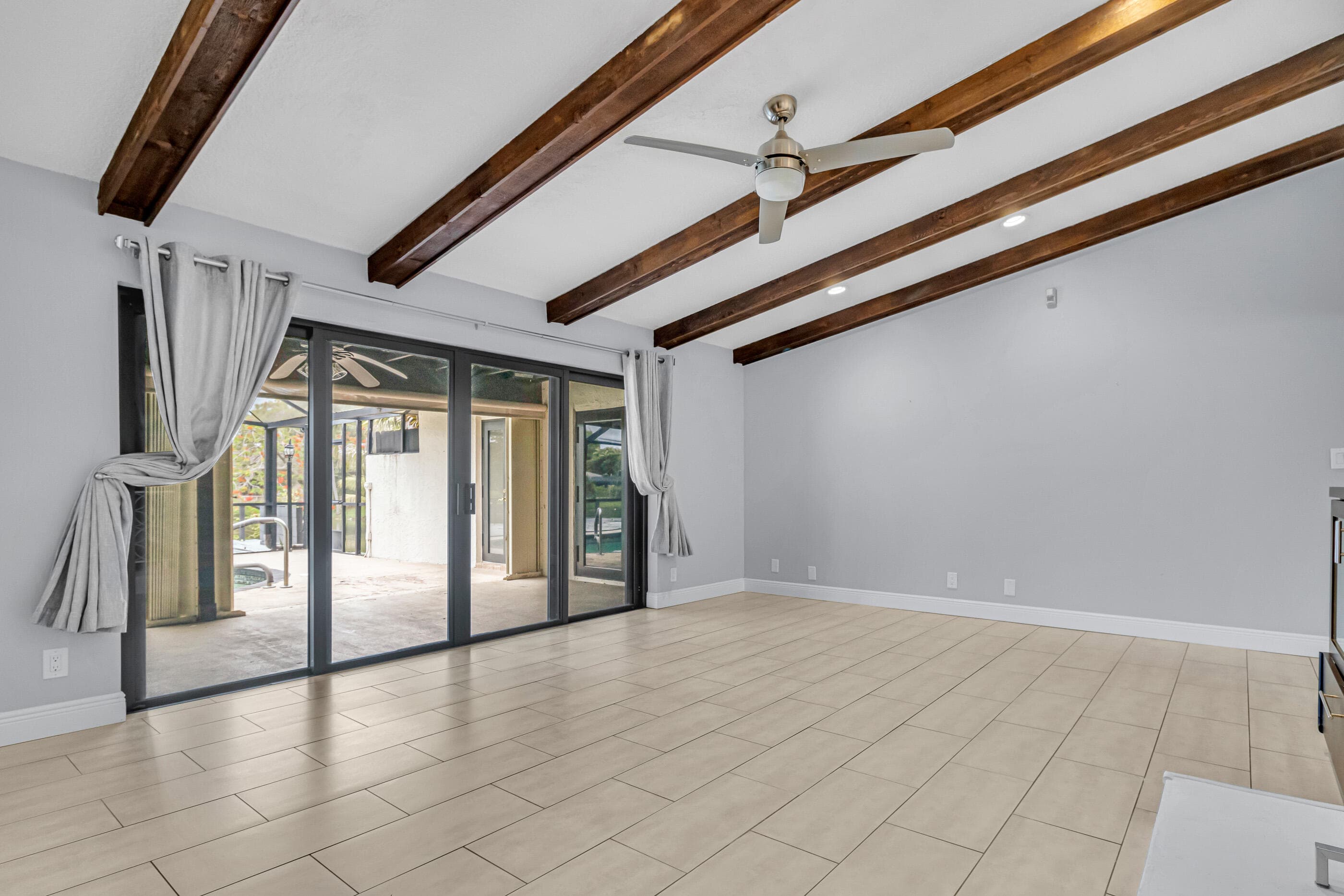 1083 NW 97th Avenue, Plantation, FL 33322 — photo 6 of 36