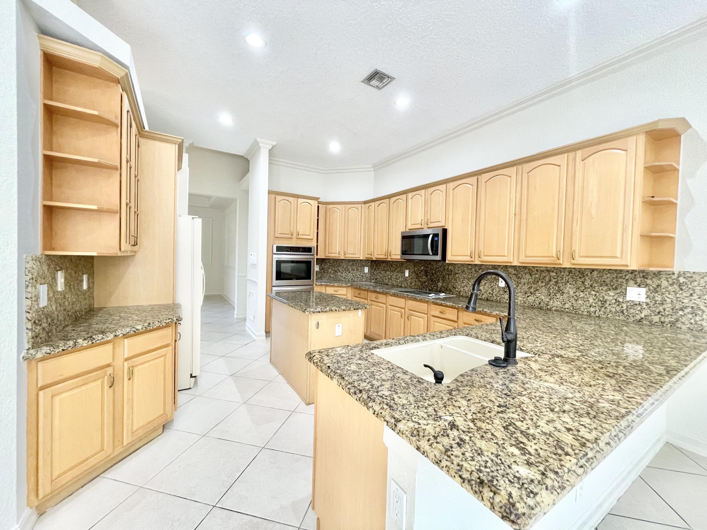 21232 Rock Ridge Drive, Boca Raton, FL 33428 — photo 4 of 15