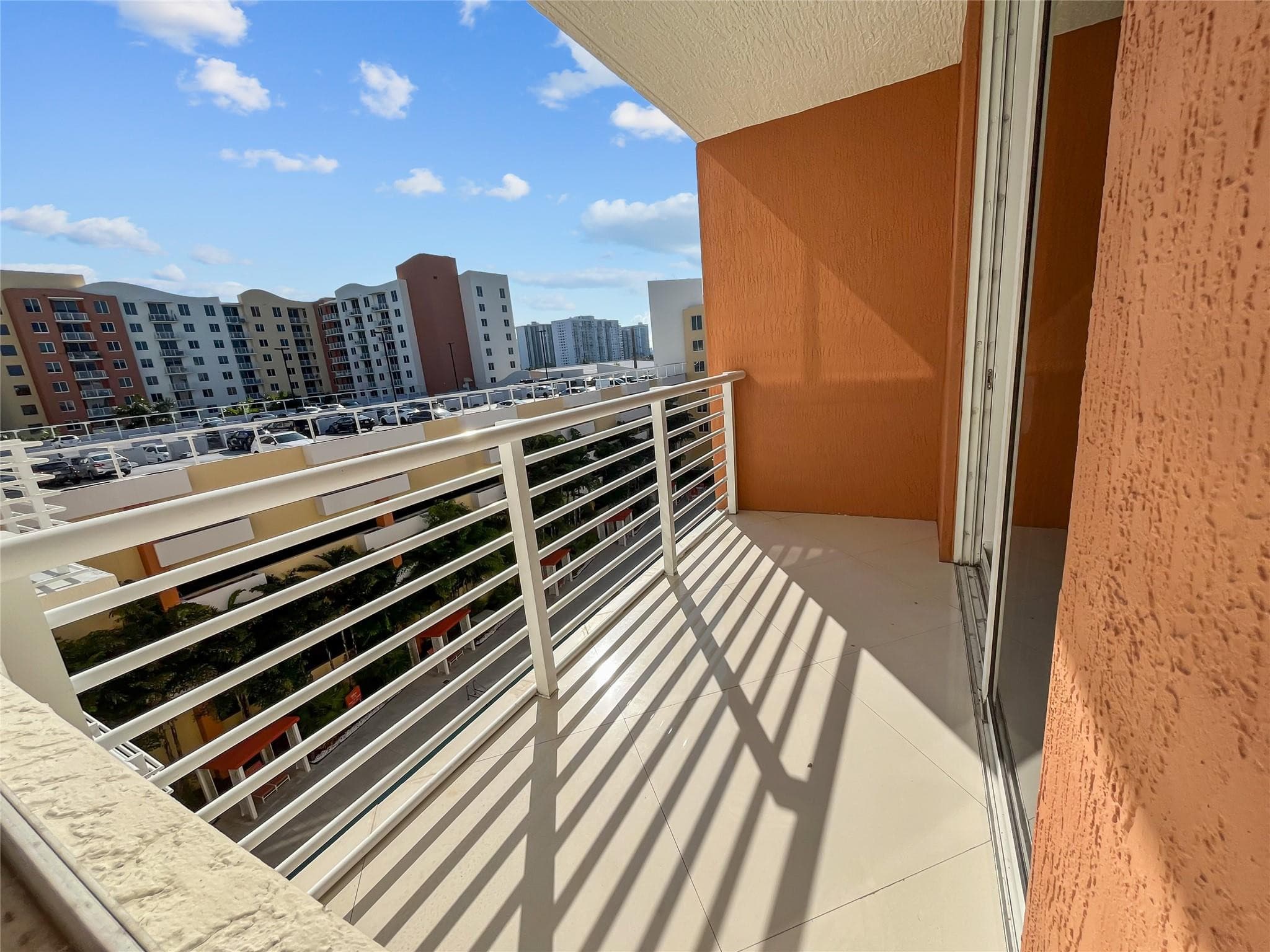 2775 NE 187th Street 627, Aventura, FL 33180 — photo 12 of 12