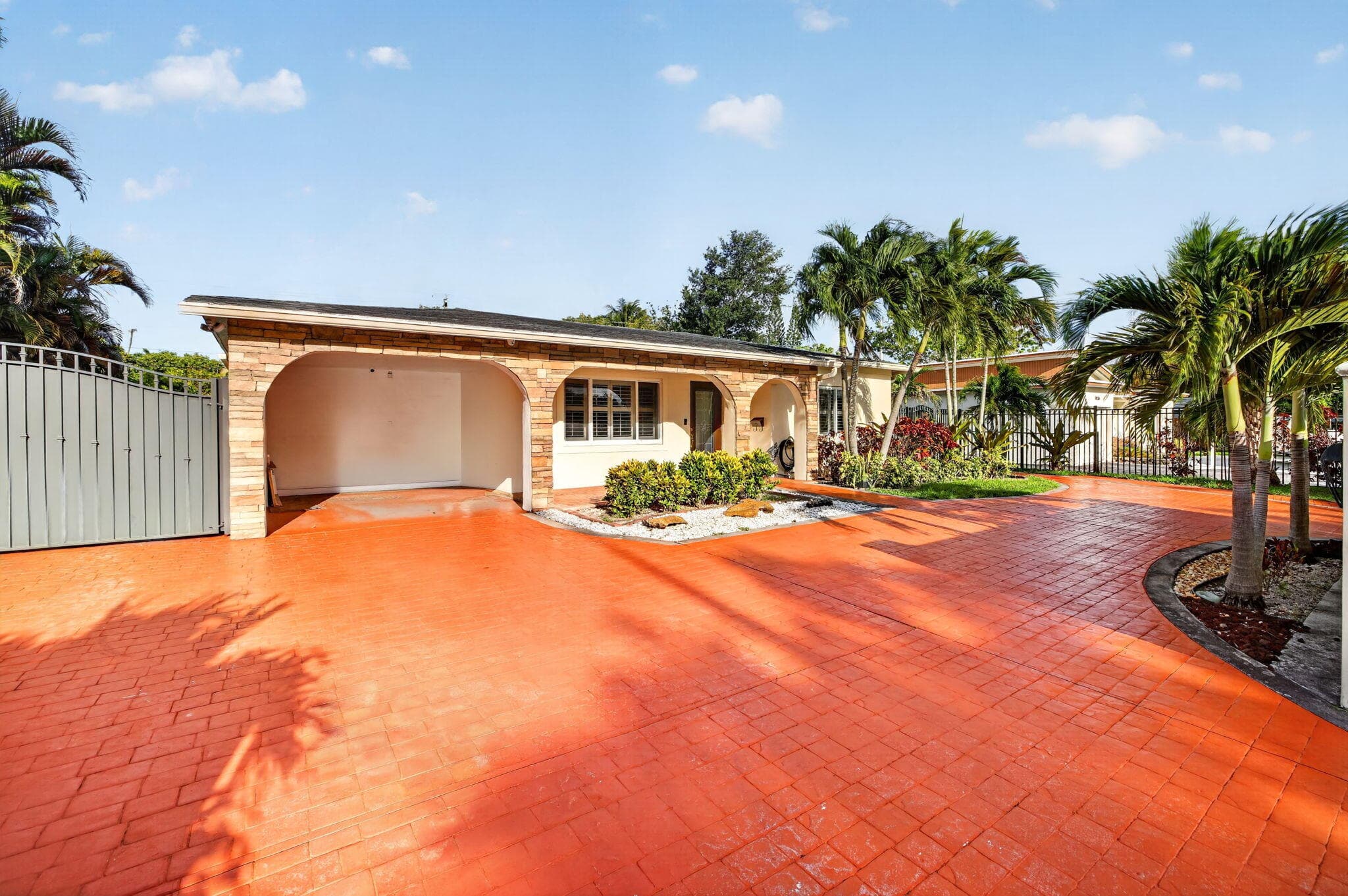 1412 NE 15th Avenue, Fort Lauderdale, FL 33304 — photo 6 of 75