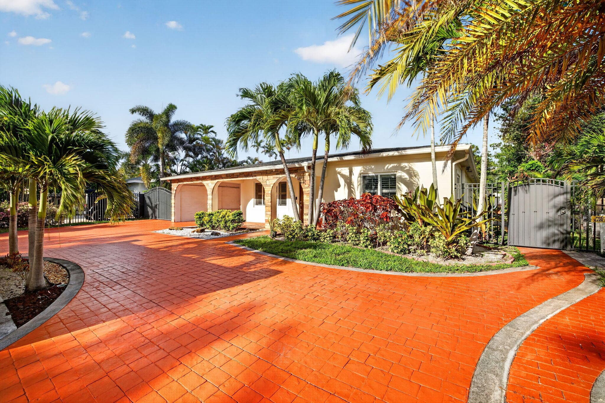 1412 NE 15th Avenue, Fort Lauderdale, FL 33304 — photo 8 of 75