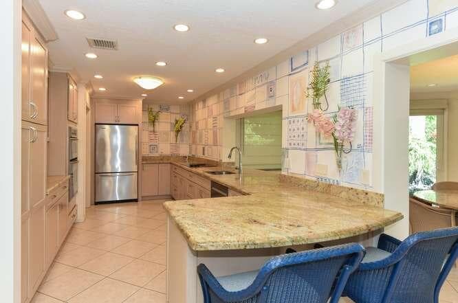 437 French Royale Circle, Atlantis, FL 33462 — photo 12 of 40