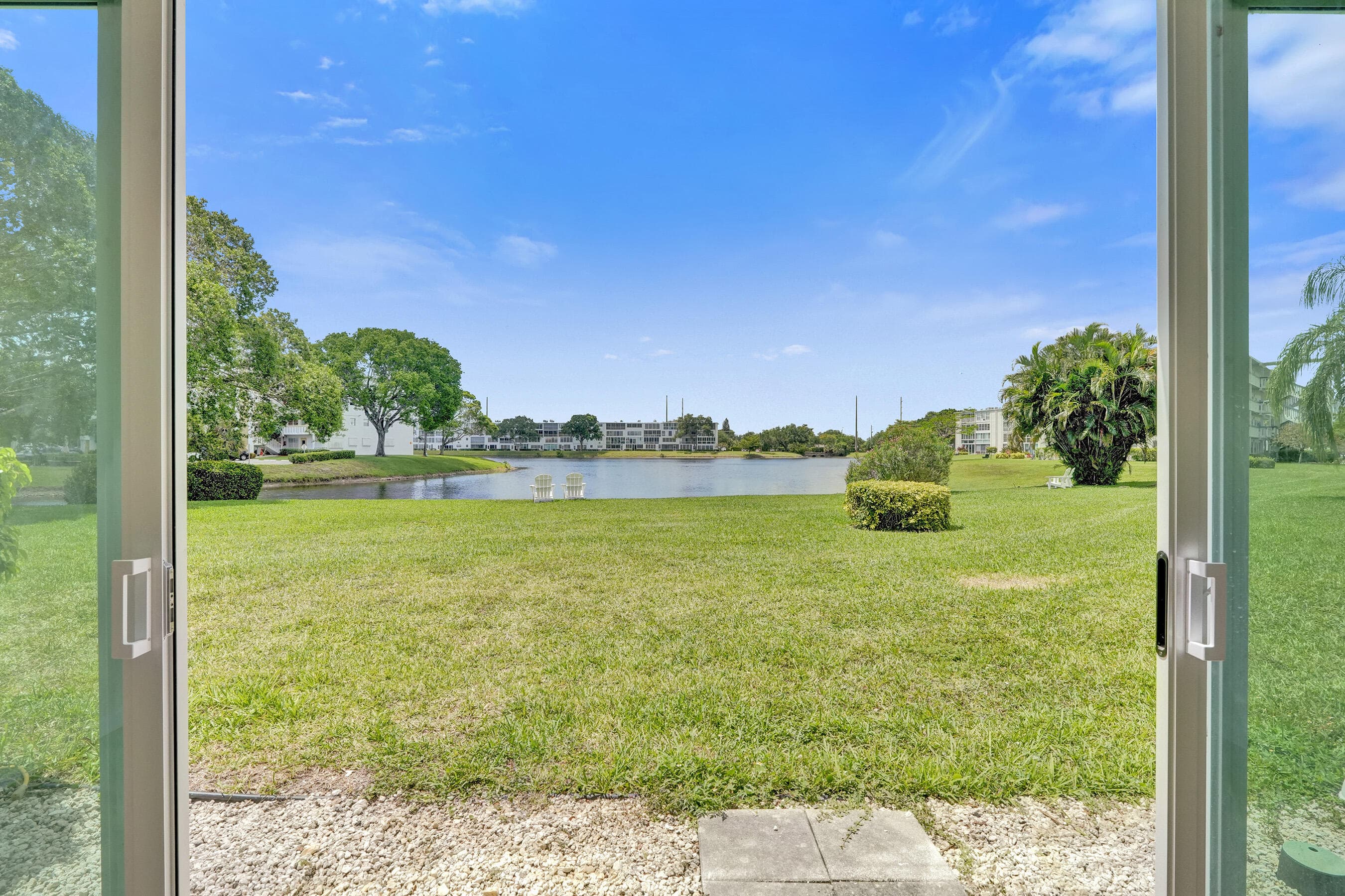 1112 Oakridge 1112, Deerfield Beach, FL 33442 — photo 28 of 37