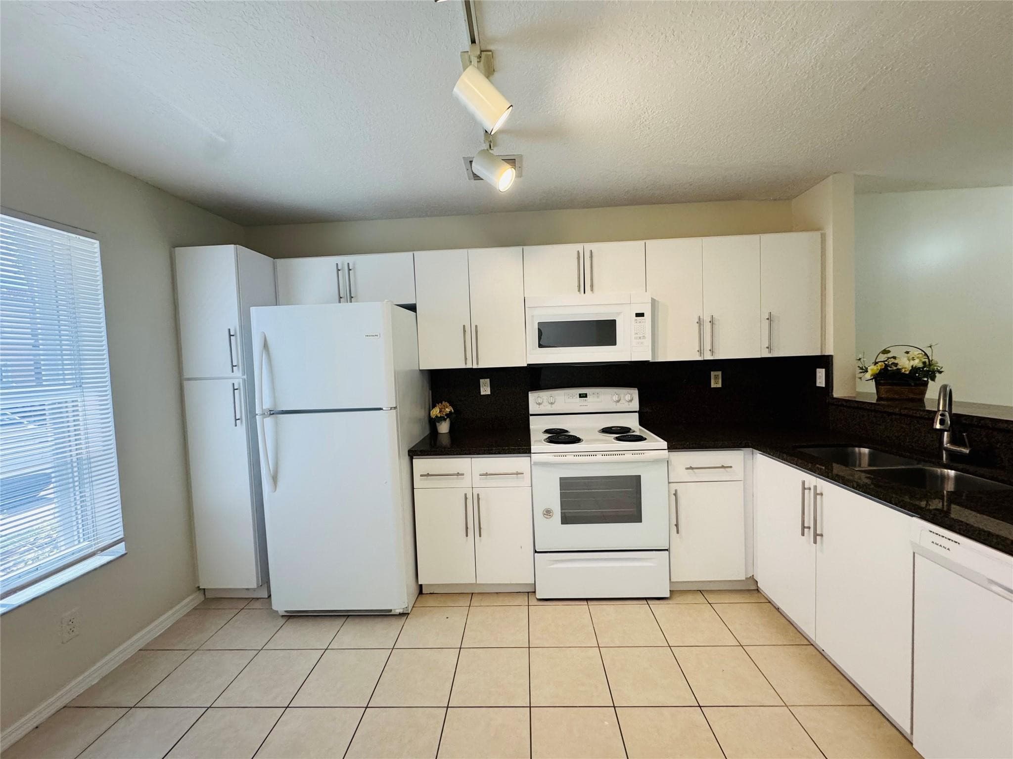3142 SW 129th Way 156, Miramar, FL 33027 — photo 5 of 21