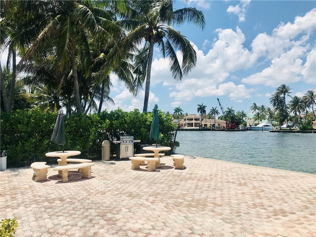 2611 N Riverside Drive Apt 703, Pompano Beach, FL 33062 — photo 39 of 81