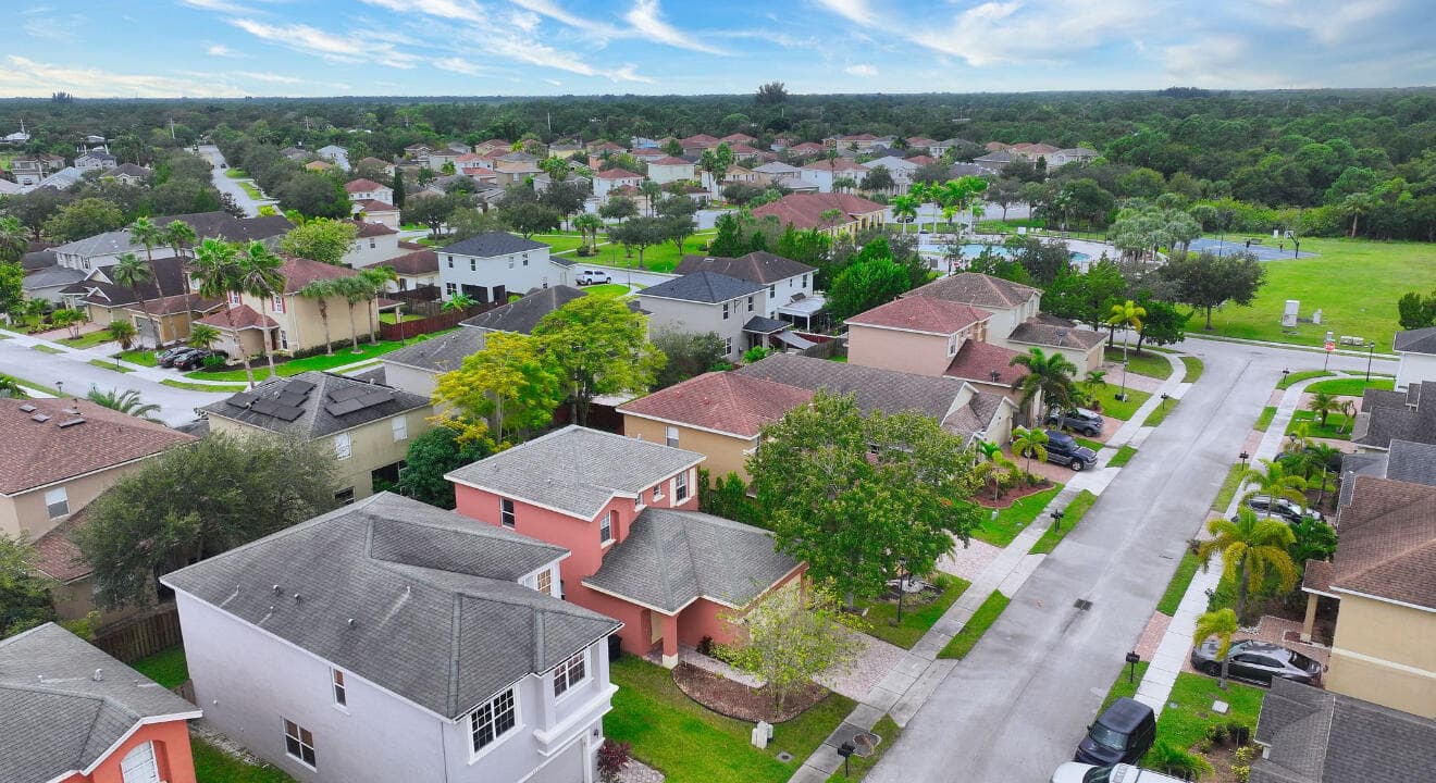 9323 Breakers Row, Fort Pierce, FL 34945 — photo 7 of 34