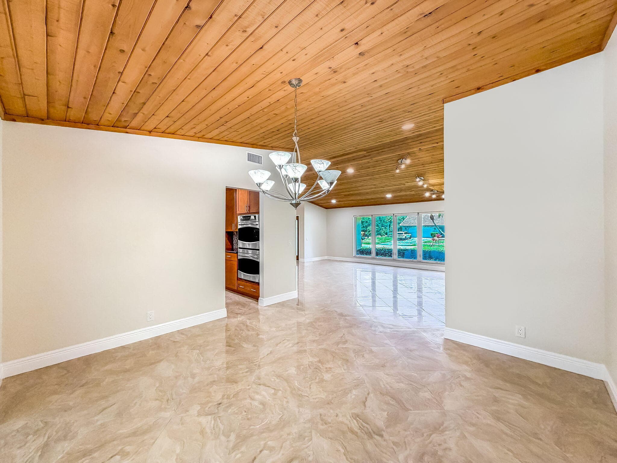 20764 Sorolla Terrace, Boca Raton, FL 33433 — photo 8 of 55