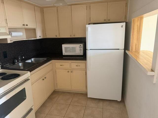 660 Glouchester Street 206, Boca Raton, FL 33487 — photo 8 of 13