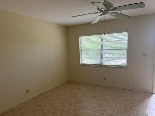 660 Glouchester Street 206, Boca Raton, FL 33487 — photo 9 of 13