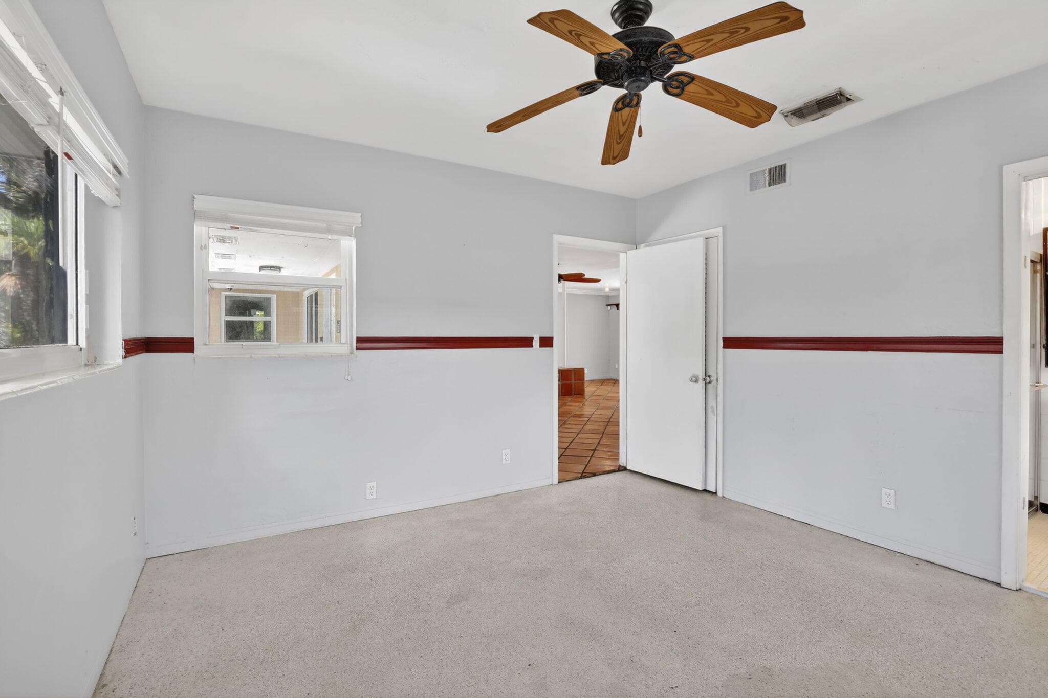 742 Hollywood Boulevard, Hollywood, FL 33019 — photo 18 of 50