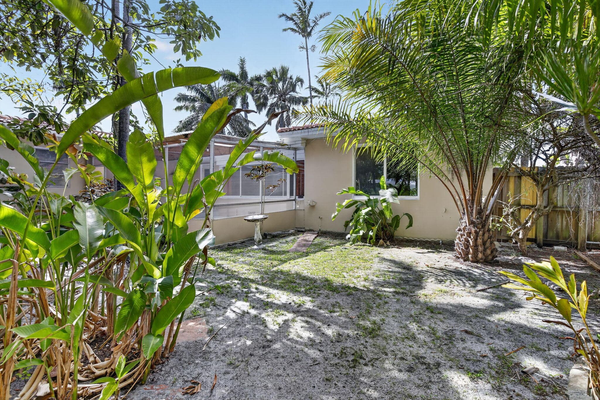 742 Hollywood Boulevard, Hollywood, FL 33019 — photo 34 of 50