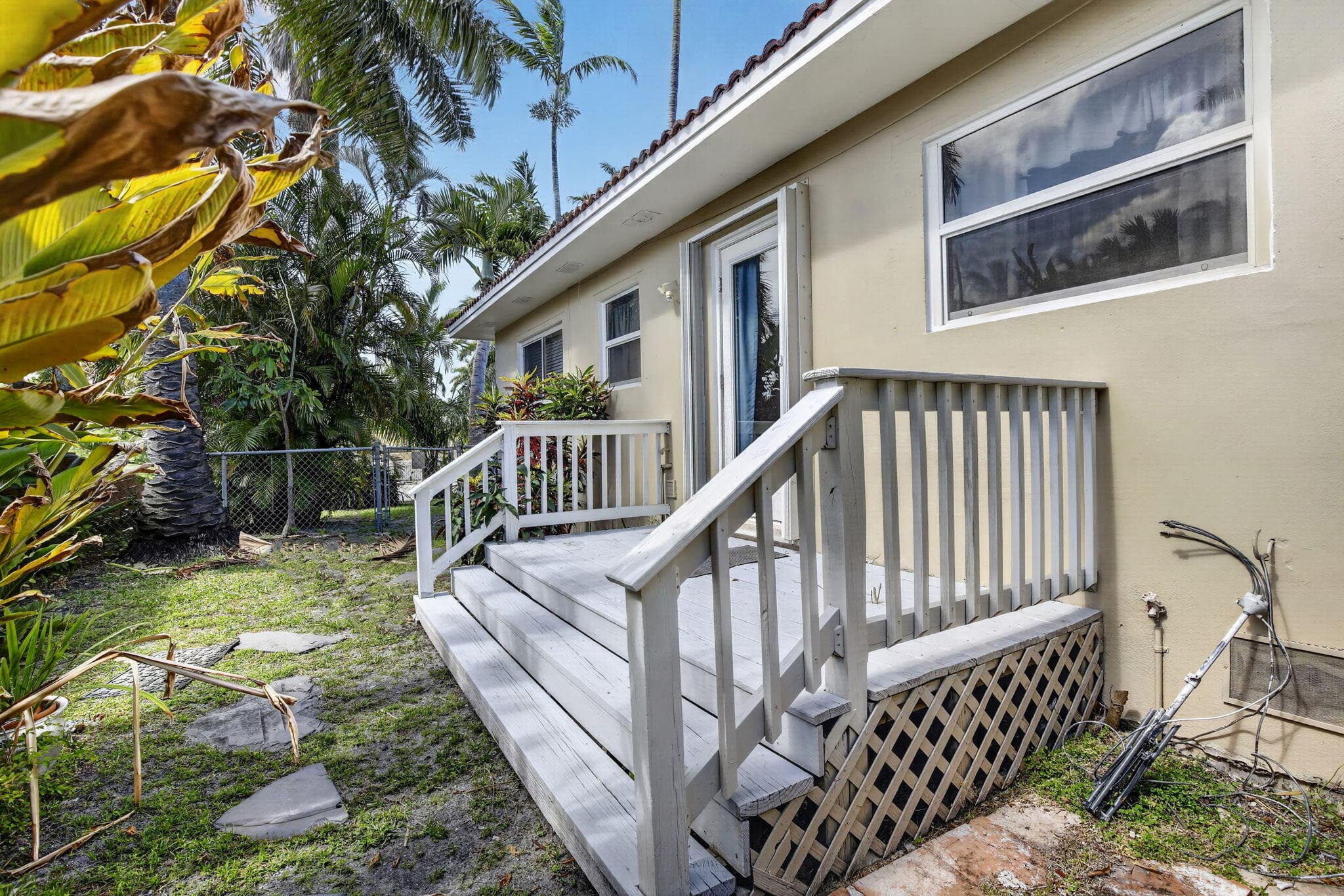 742 Hollywood Boulevard, Hollywood, FL 33019 — photo 40 of 50