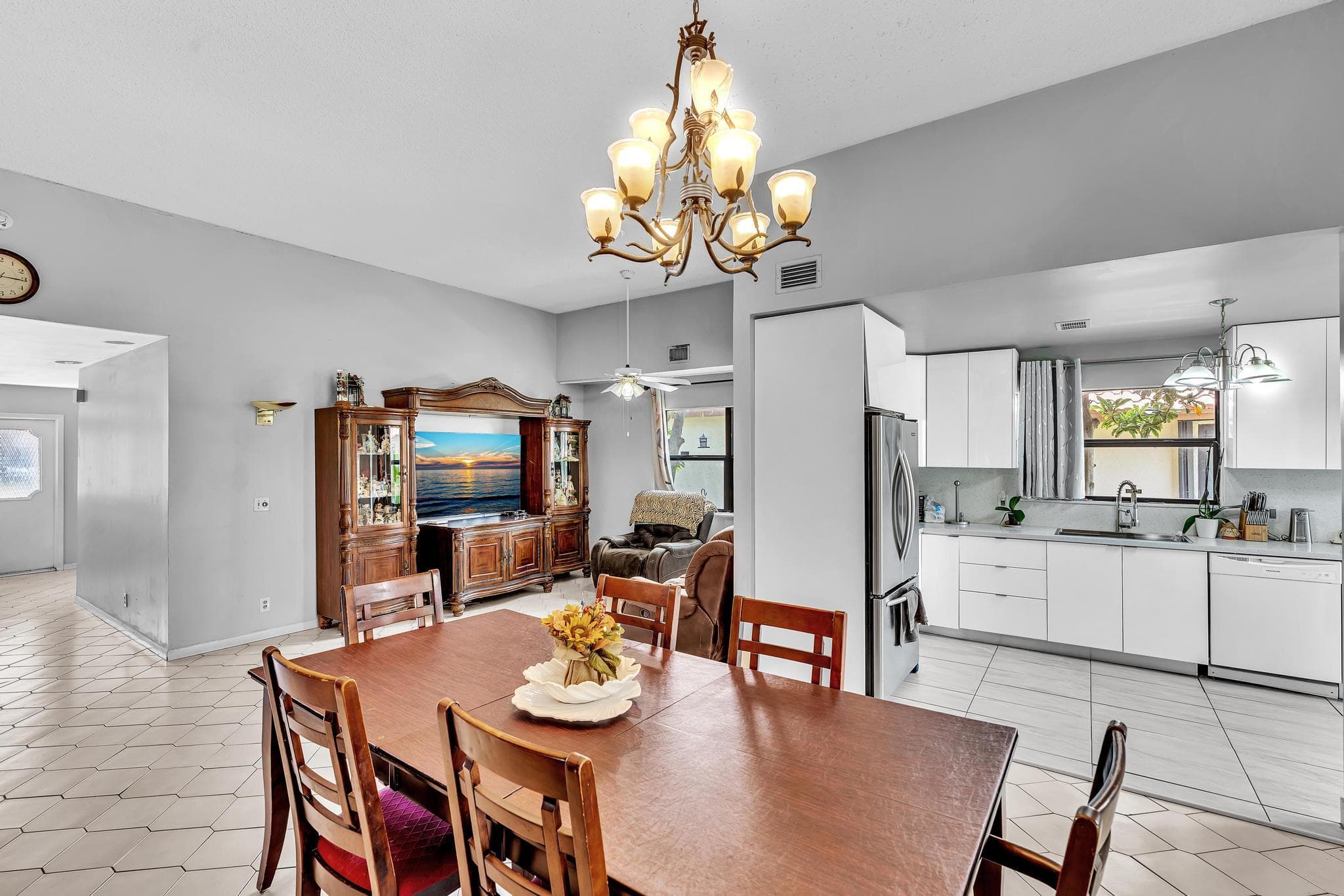 5463 Alta Way, Lake Worth, FL 33467 — photo 13 of 68