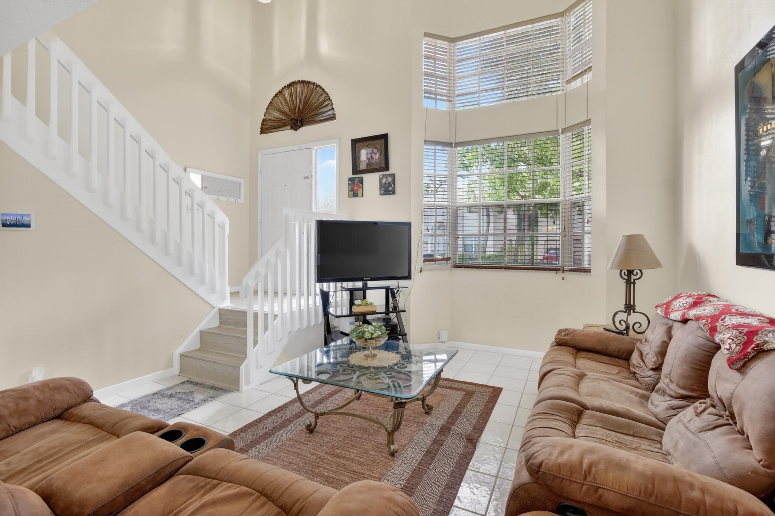 1287 NW 106th Terrace, Plantation, FL 33322 — photo 4 of 47